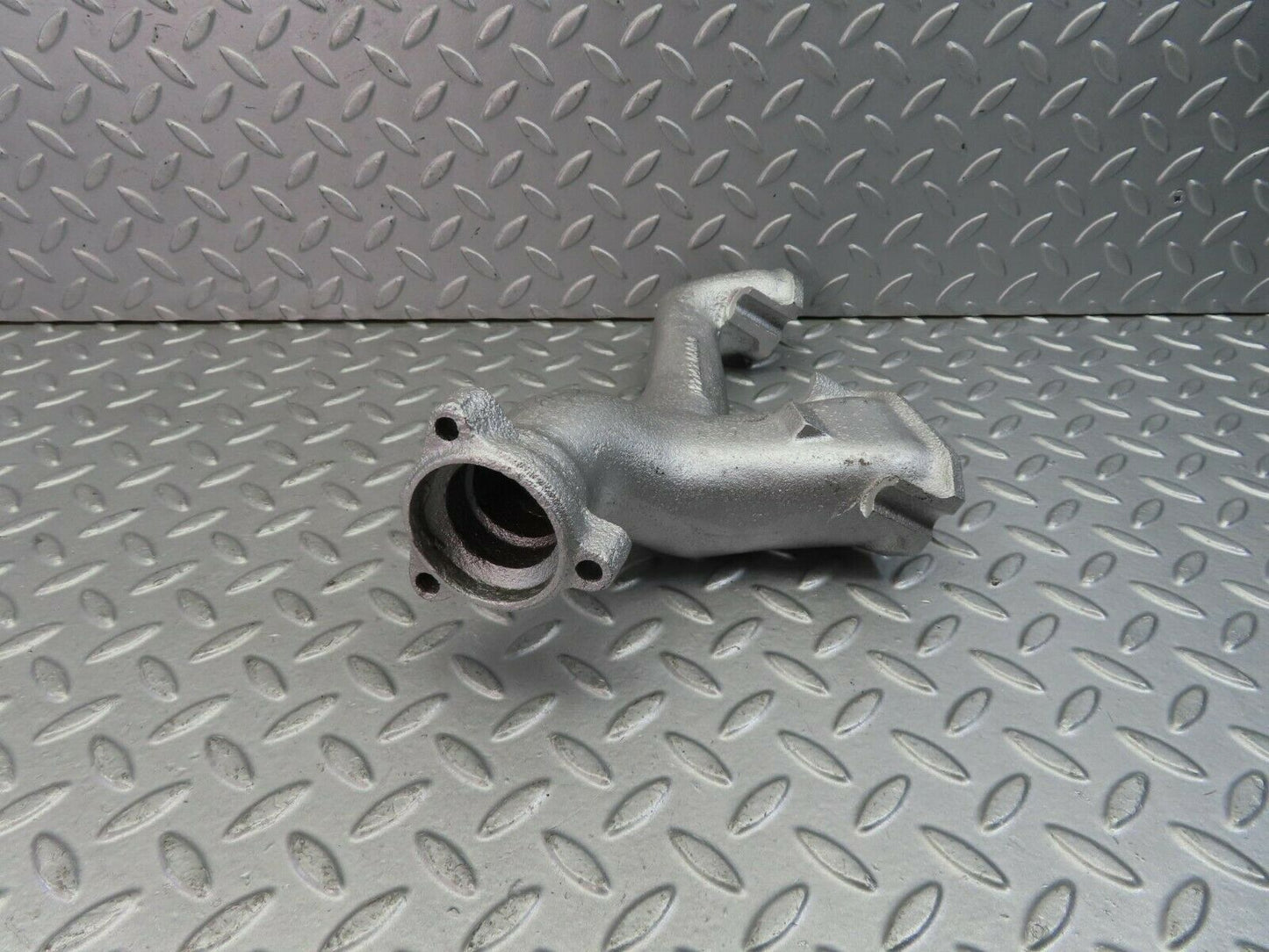 9095 Mercedes-Benz W111 Exhaust Manifold 1271420604