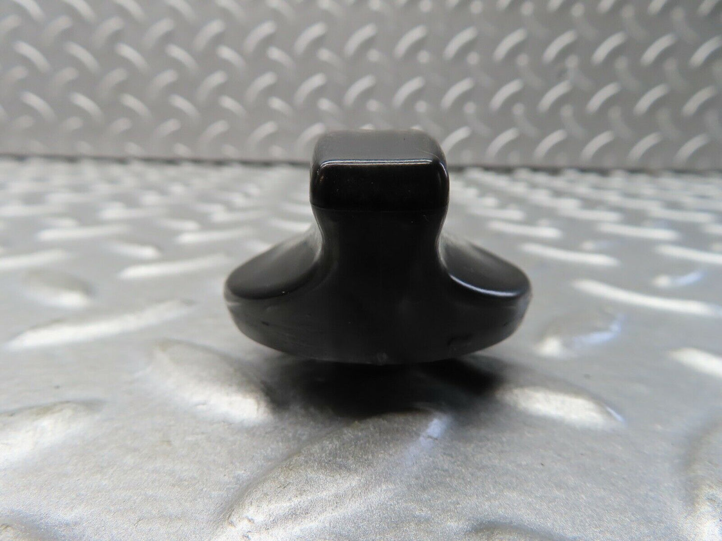 19212 Mercedes-Benz W123 300D Heater Control Knob Set