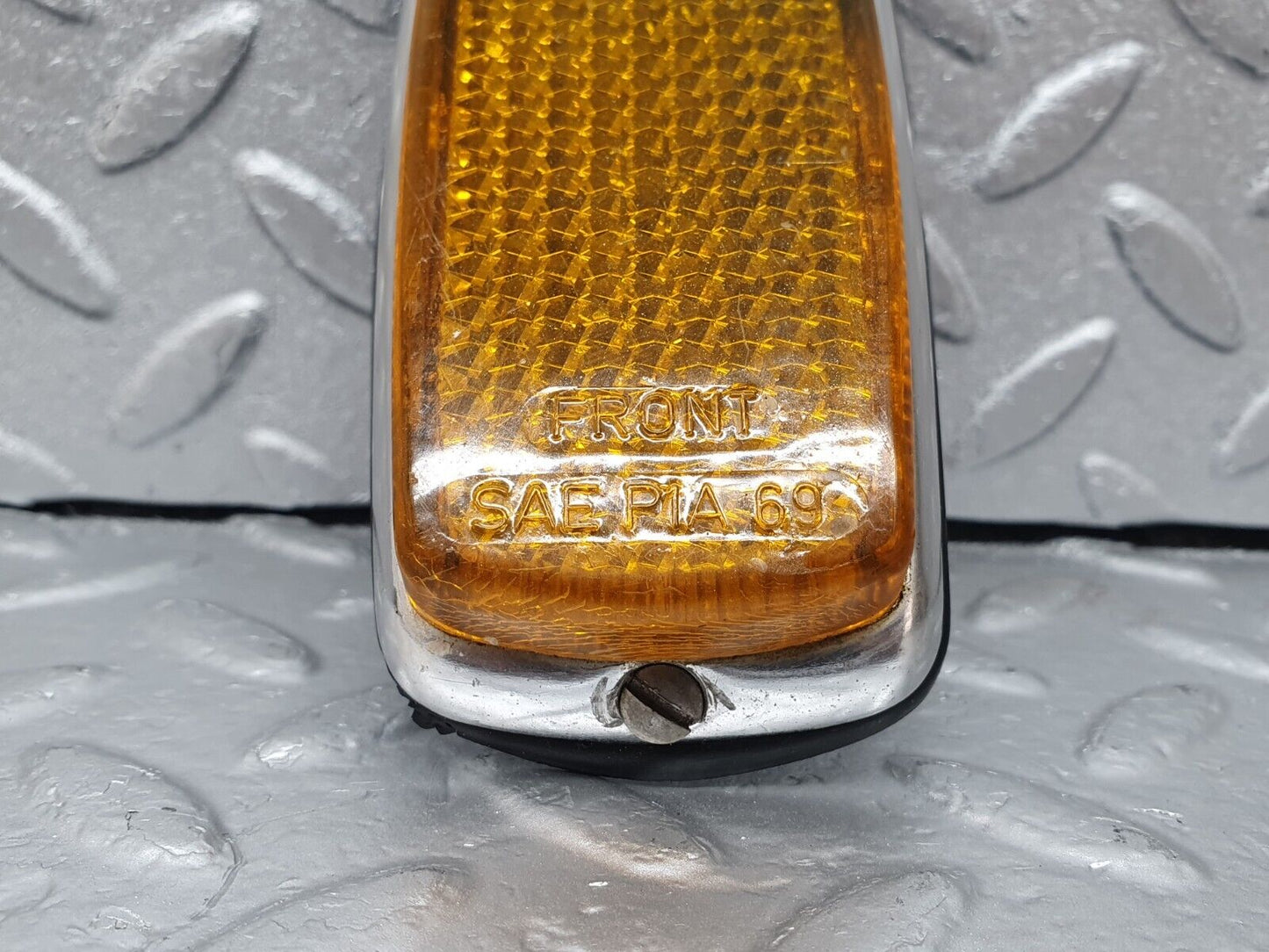 43121 Mercedes-Benz W108 280SE Front Left Side Position Light 0008260741