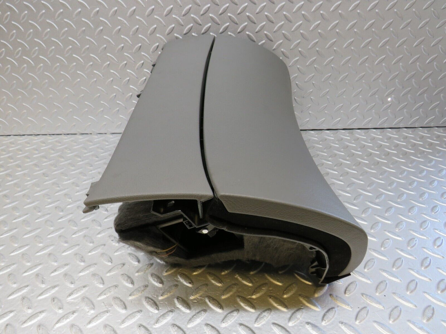 35201 Mercedes-Benz W221 Glove Box No Key
