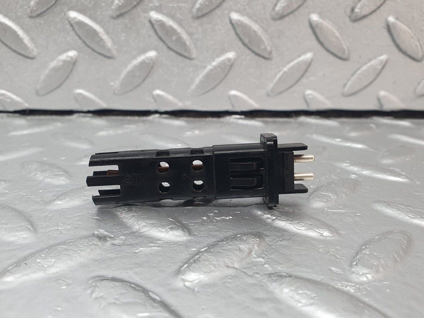 43660 Mercedes-Benz C126 380SEC Coupe Temperature Sensor Bosch