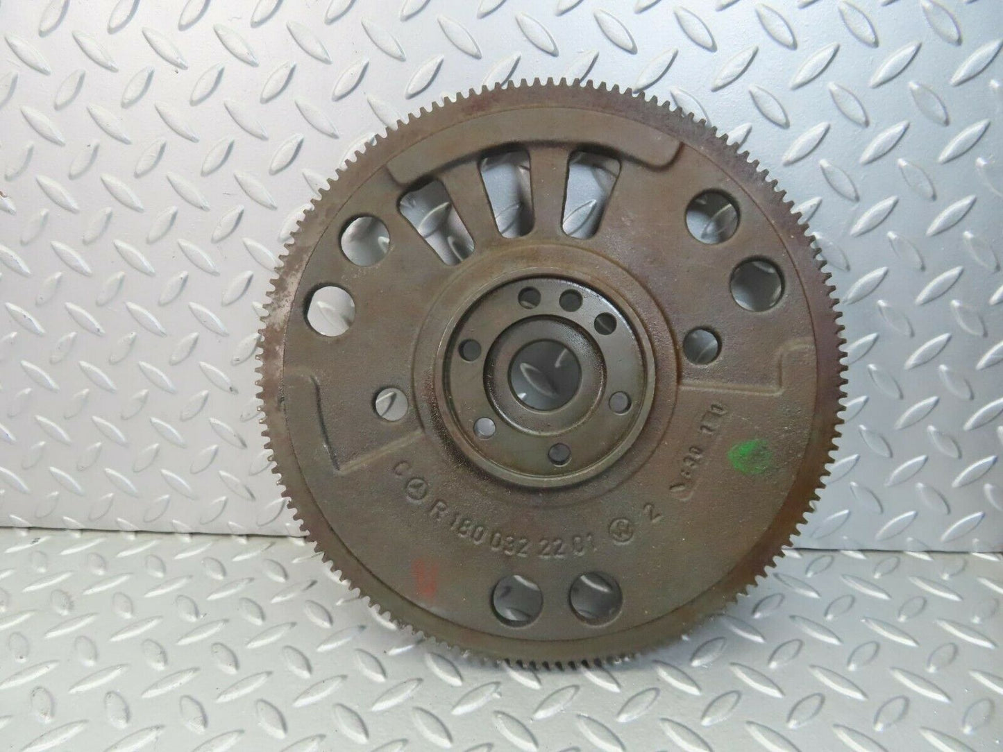 8768 Mercedes-Benz W111 Flywheel Starter Ring 1800322201
