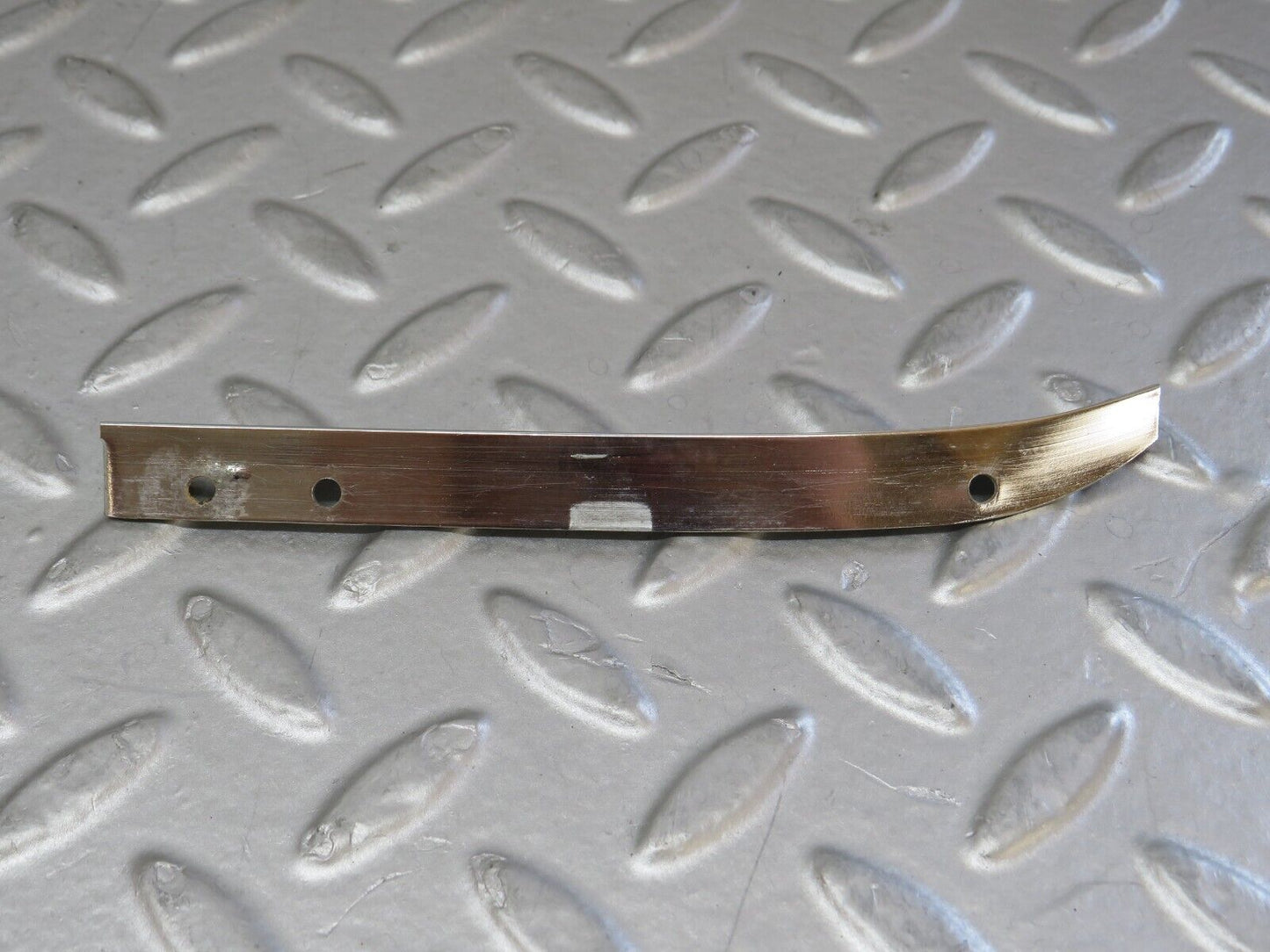 35943 Mercedes-Benz W108 Dashboard Chrome Trim