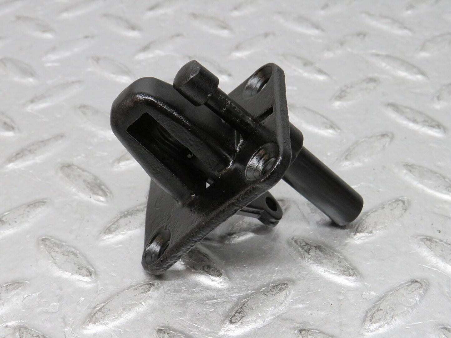37345 Mercedes-Benz W109 300SEL Bonnet Lock Latch