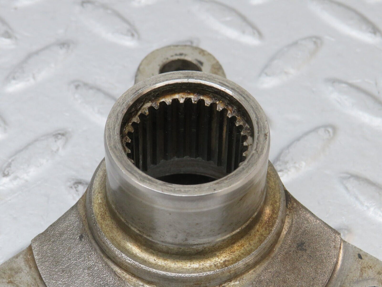 36432 Mercedes-Benz R107 450SL Automatic Gearbox Rear Flange 1163530245
