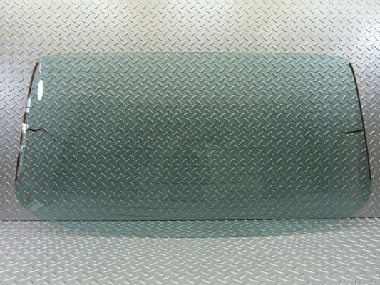 6406 Mercedes-Benz W123 200 Rear Windscreen