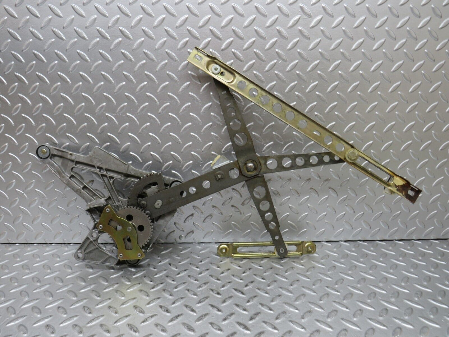 28711 Mercedes-Benz W123 230E Front Right Power Window Regulator 1237202846
