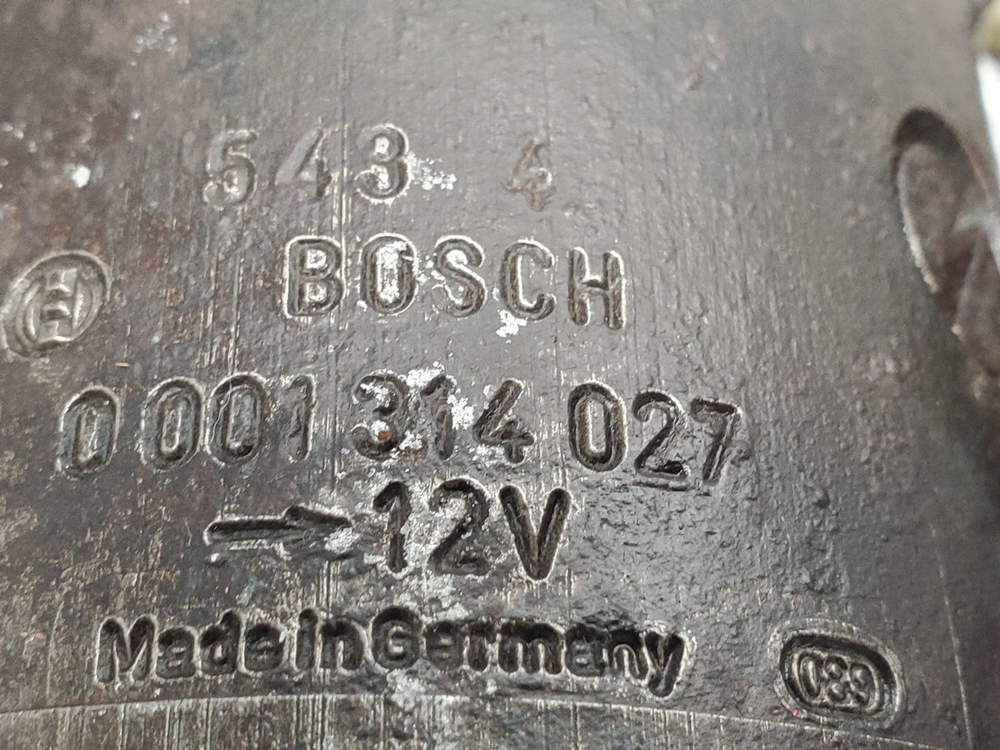 47332171