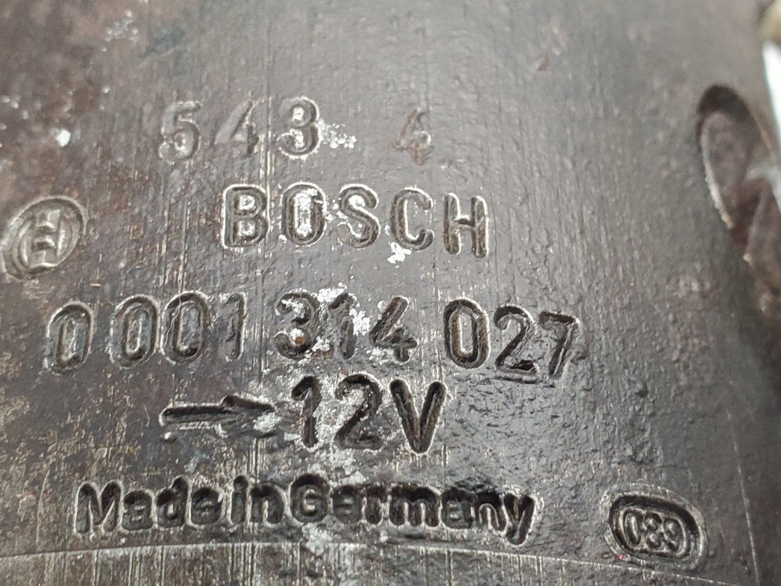 47332171