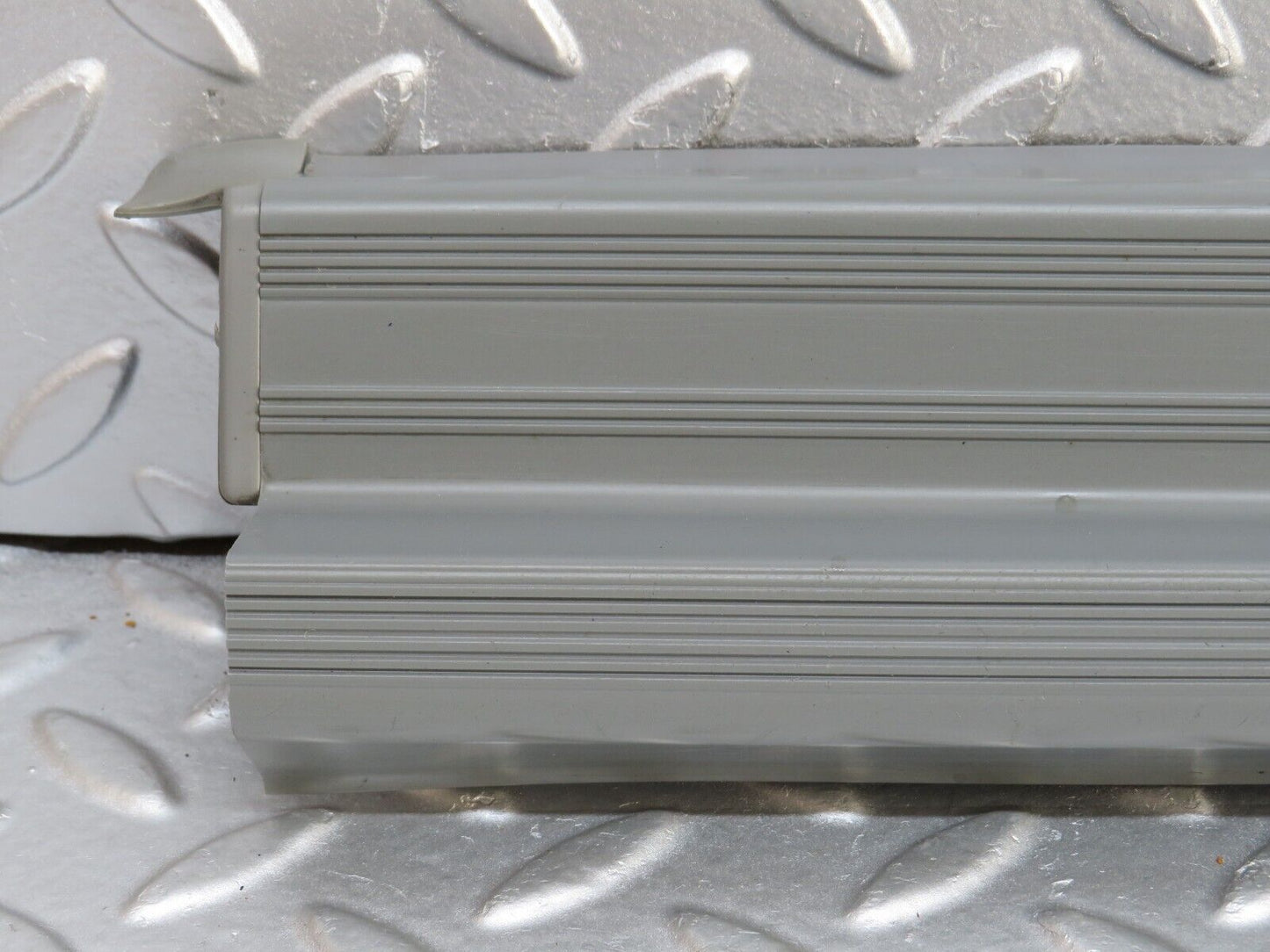 33589 Mercedes-Benz W201 190E 2.0L Front Right Door Sill Trim Grey