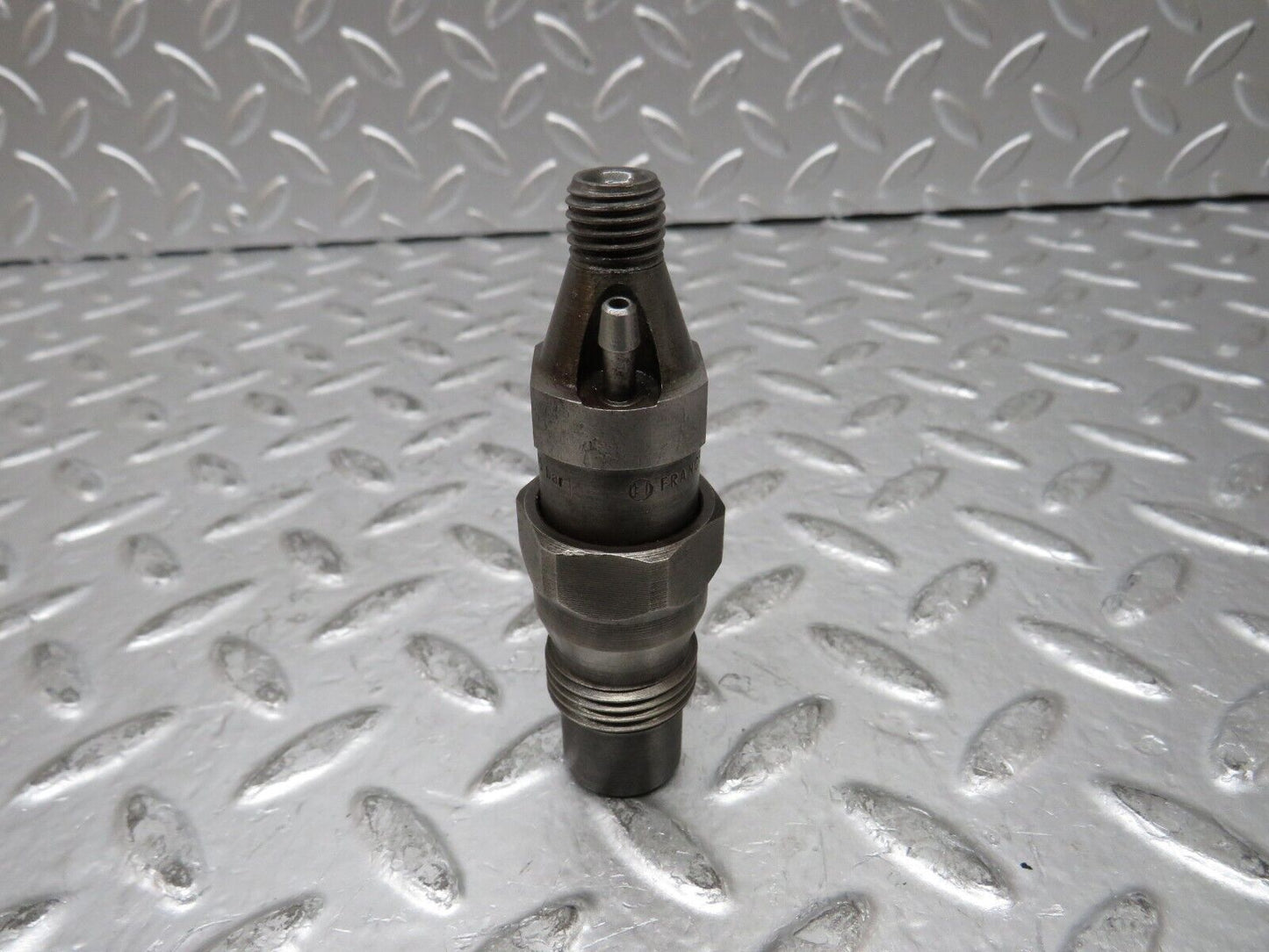 27003 Mercedes-Benz W123 240D Fuel Injector Bosch KCA30S35/4