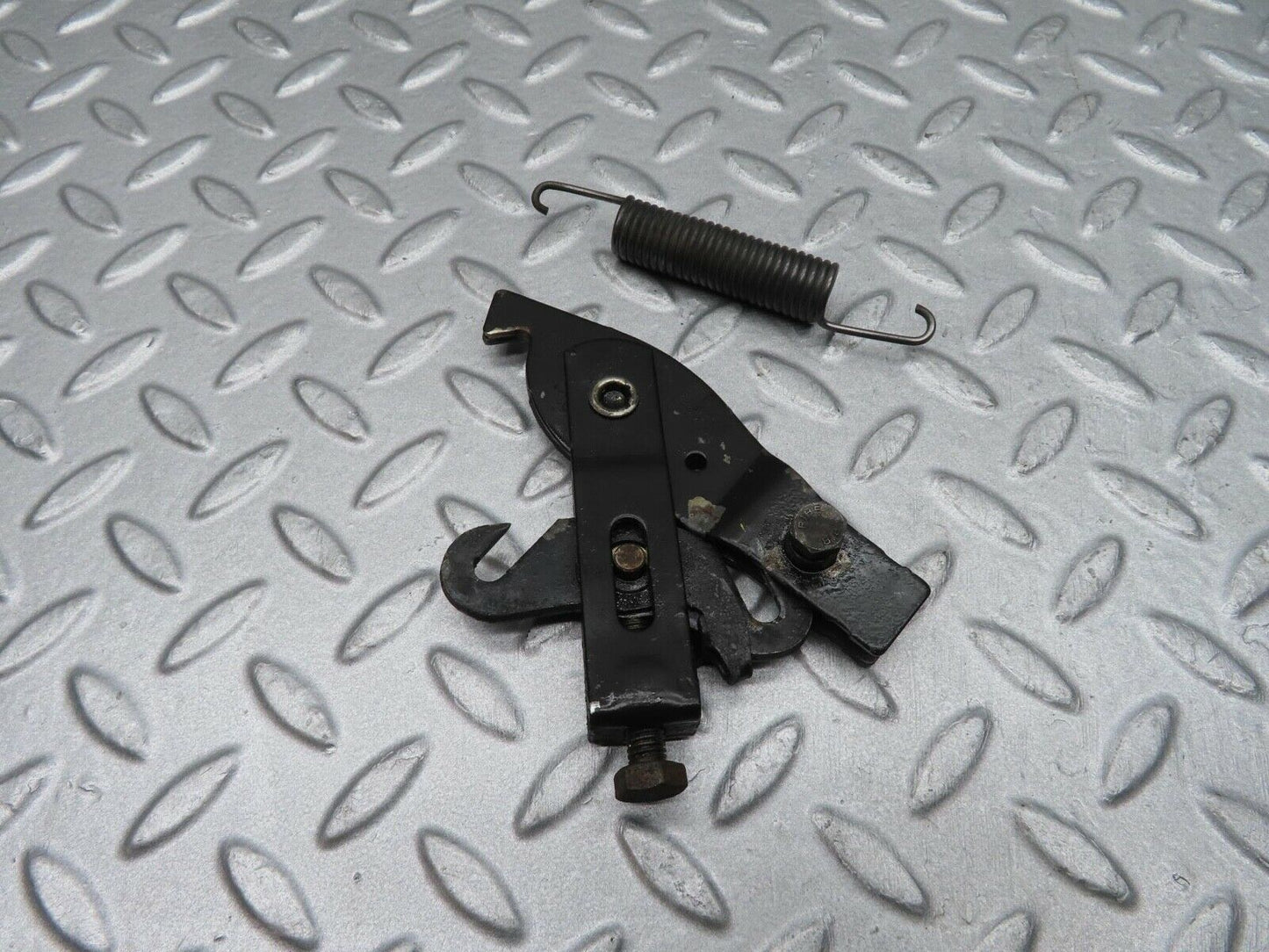 12009 Mercedes-Benz R129 300SL Coupe Handbrake Adjusting Handbrake Regulator