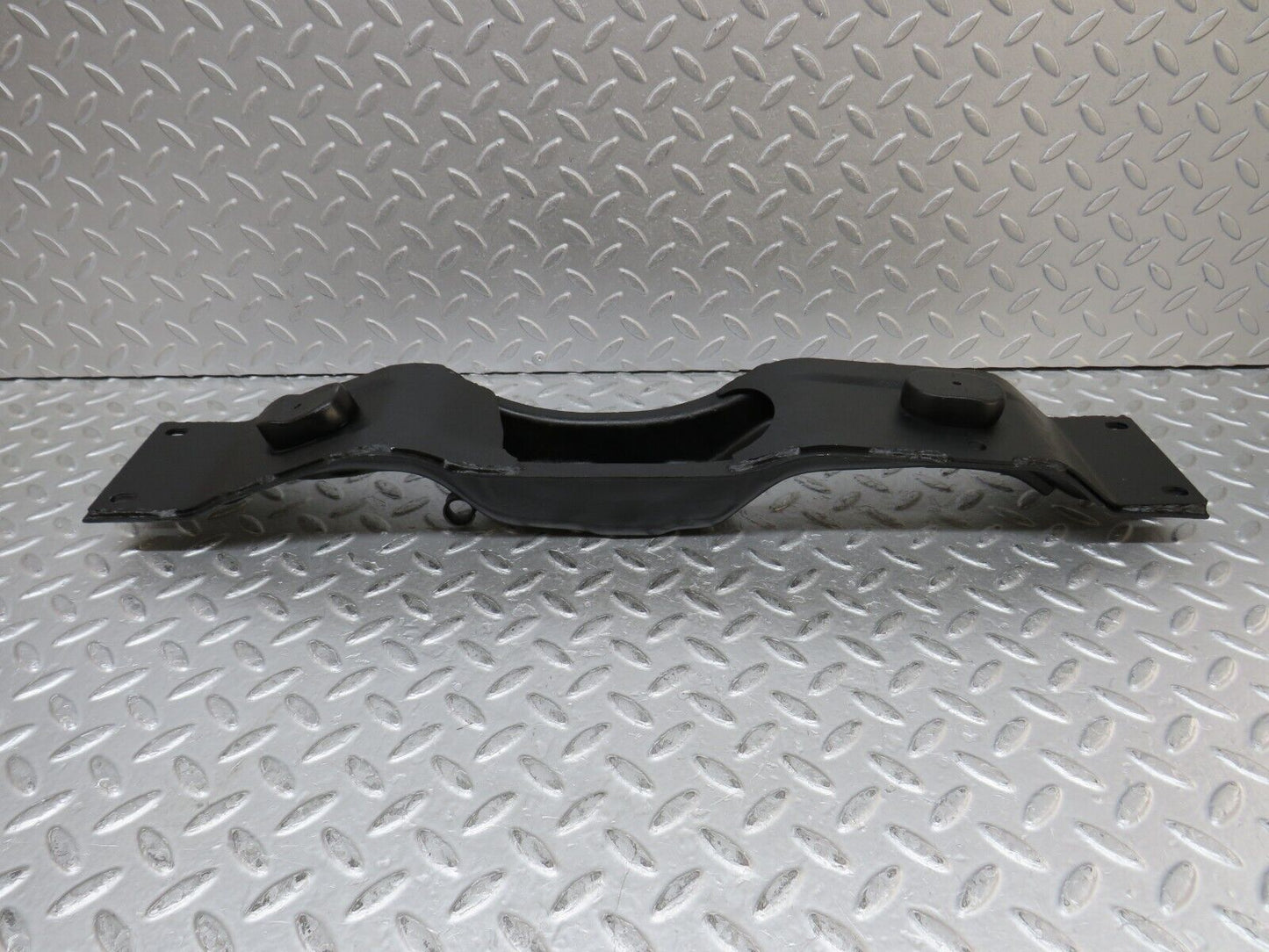 37362 Mercedes-Benz W109 300SEL Gearbox Mount Bracket 1089870740