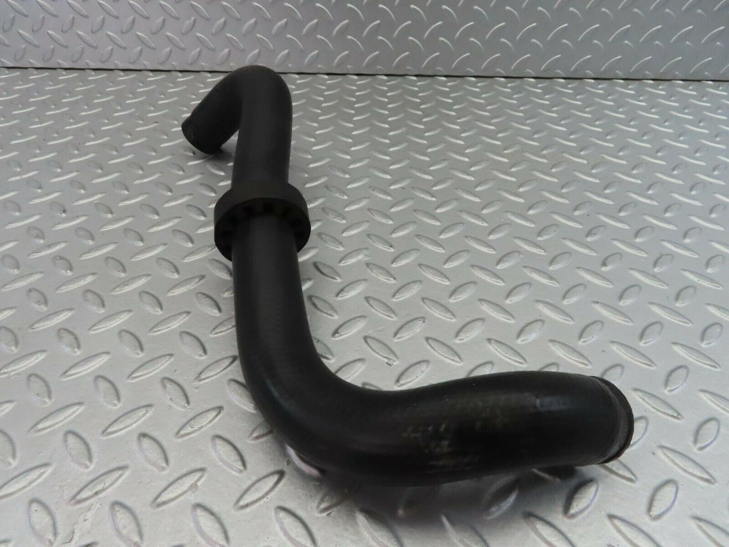7533 Mercedes-Benz S123 230TE Wagon Radiator Cooling Hose 1235012582