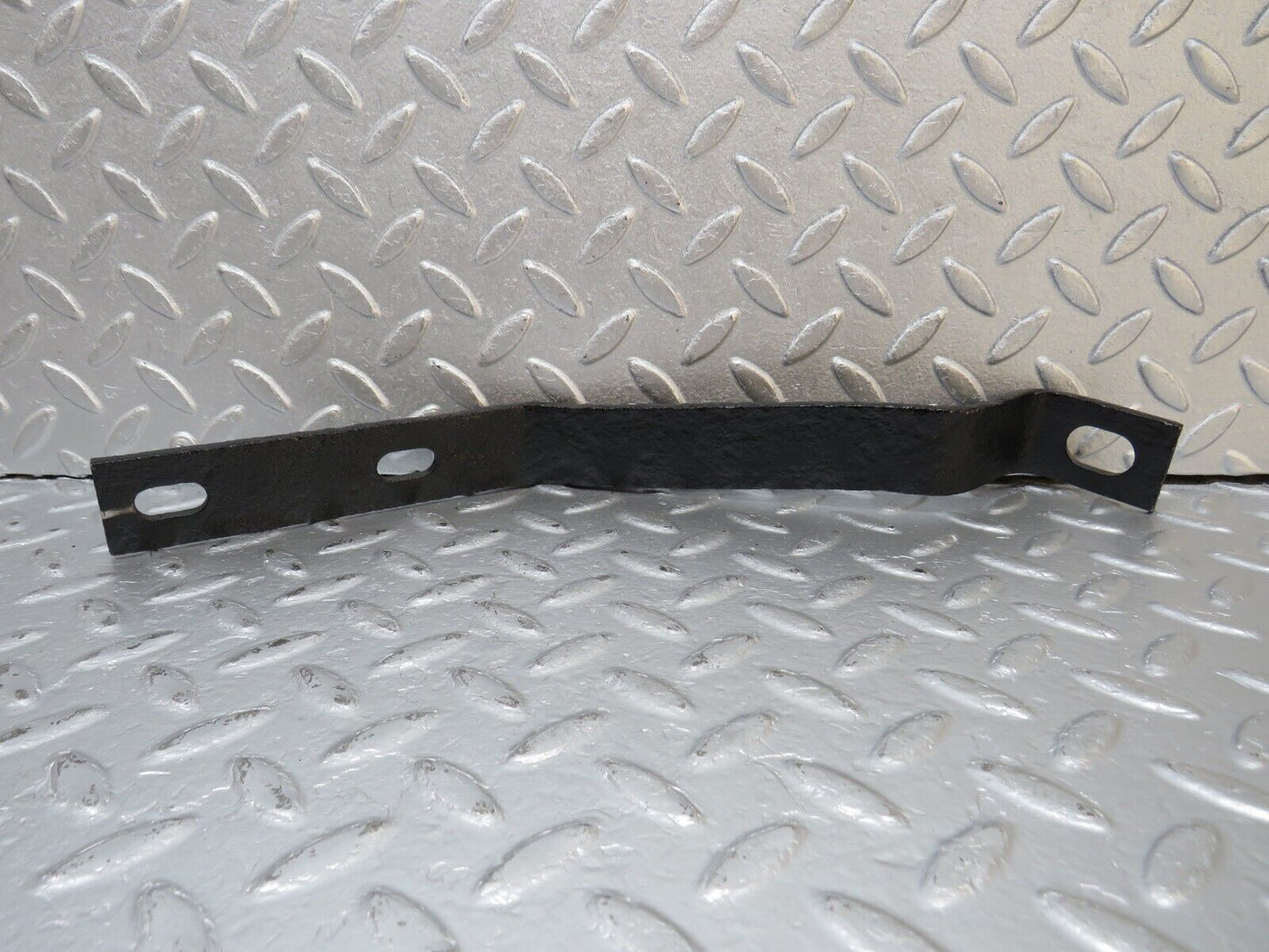 39928 Mercedes-Benz R107 350SL Front Bumper Bracket Right