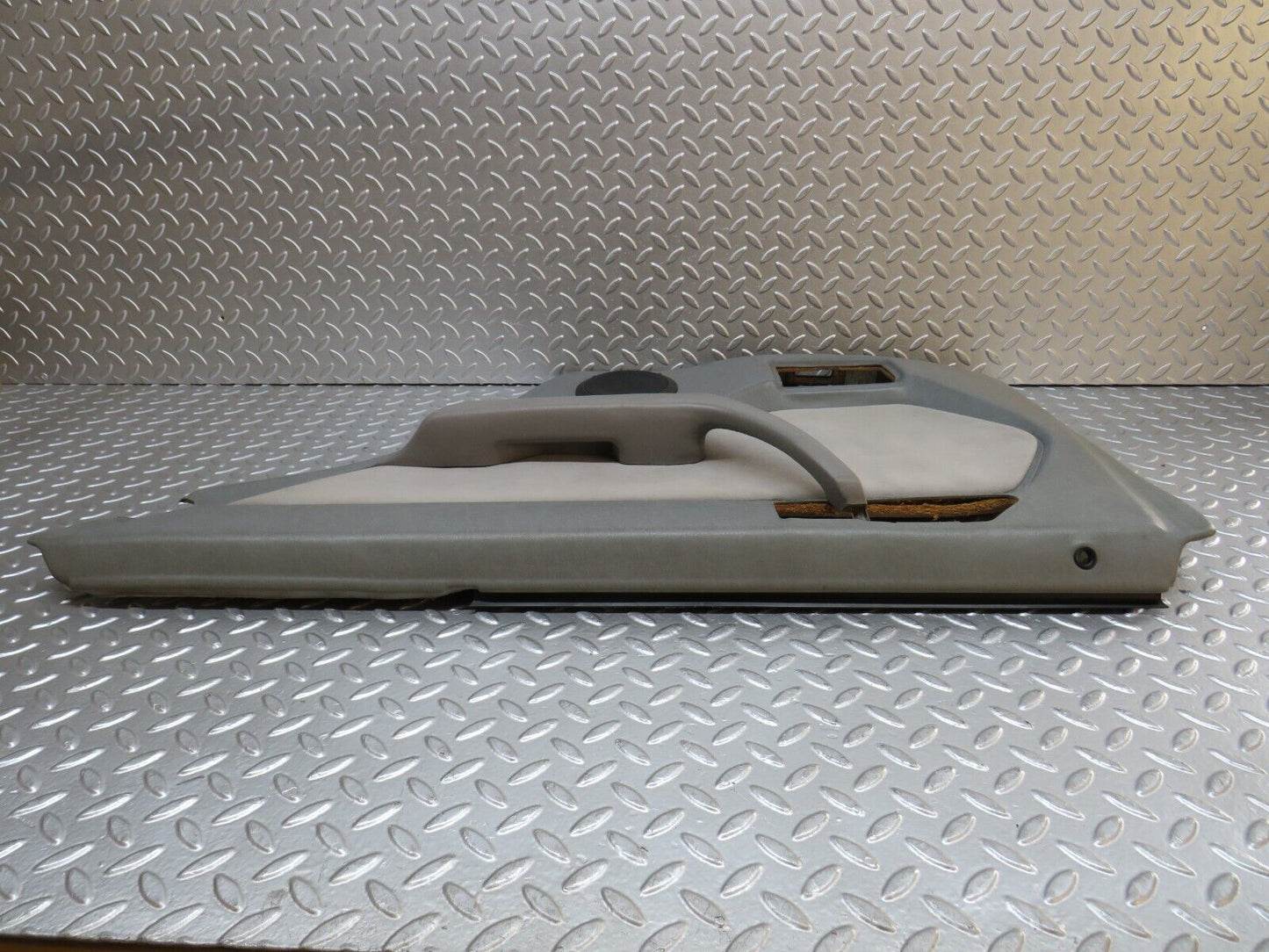 32341 Mercedes-Benz S124 300TE Wagon Rear Right Door Card Grey