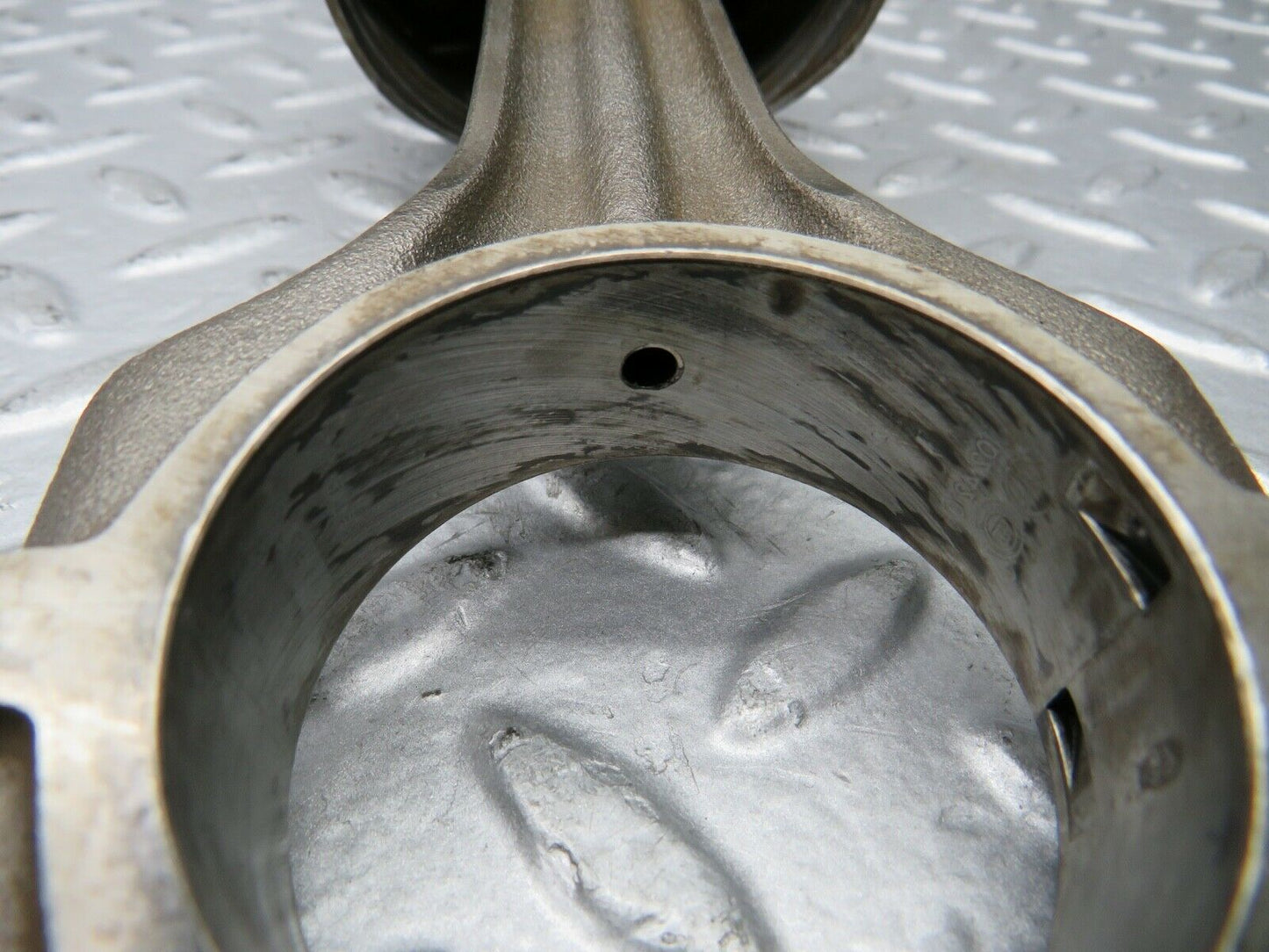 21747 Mercedes-Benz W126 300SE Piston With Connecting Rod 88.475 mm