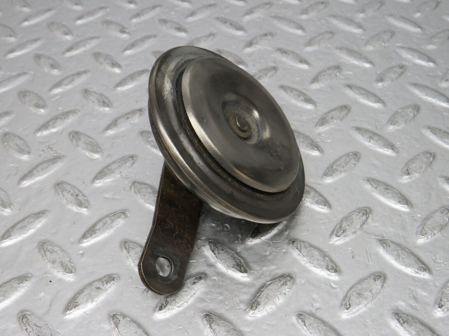 31786 Mercedes-Benz W201 190LE 1.8L Horn Bosch CH2001 0035427420