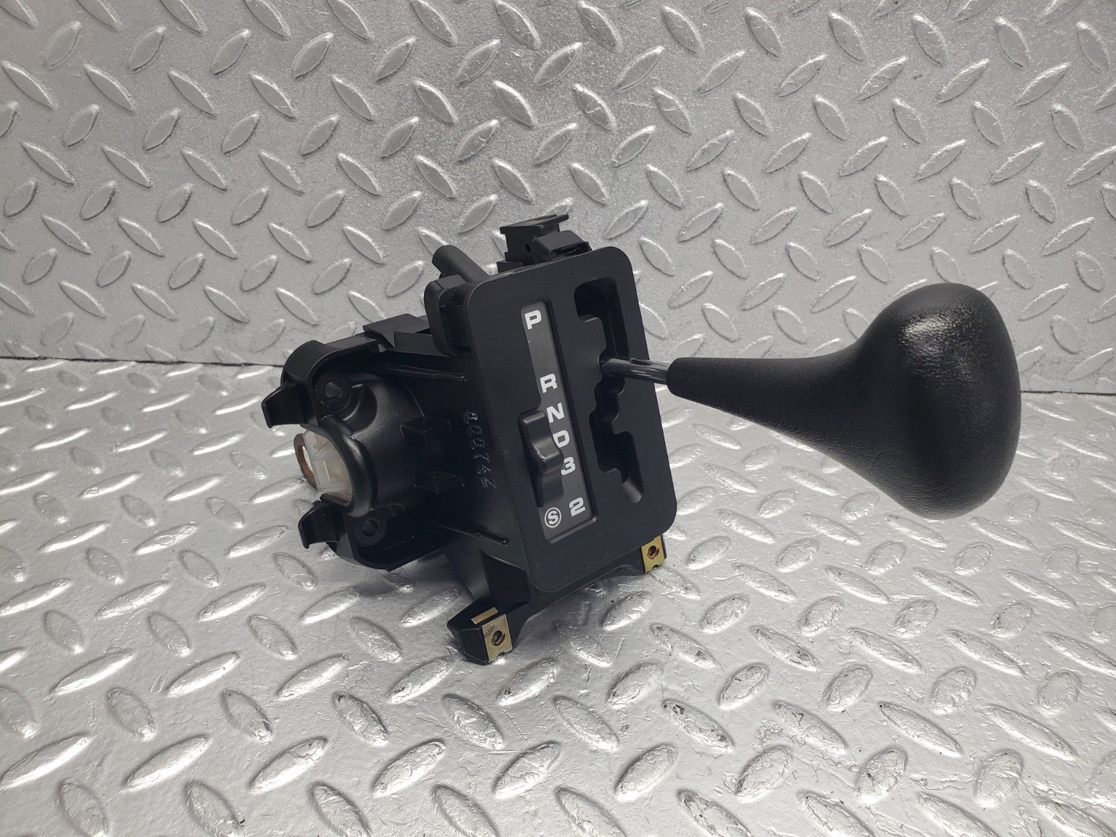 W124 Wagon gear selector used OEM