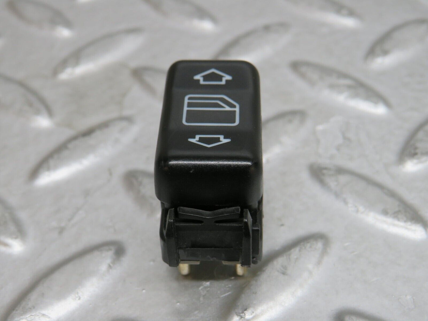 29188 Mercedes-Benz C124 320CE Coupe Right Electric Window Switch 1248209010