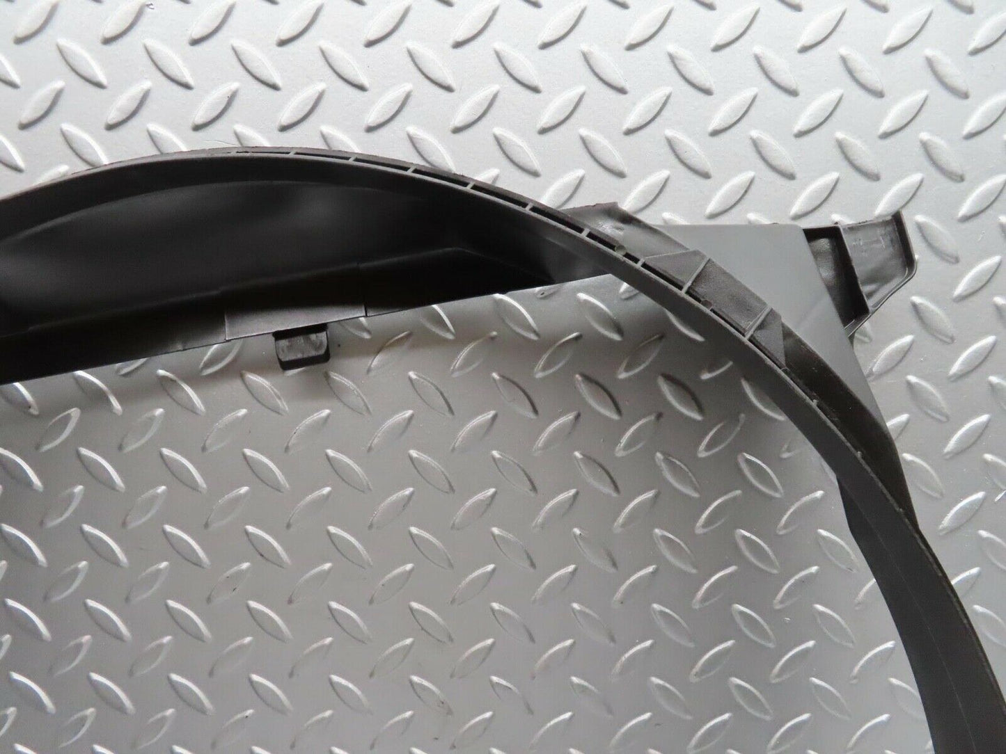 12037 Mercedes-Benz R129 300SL Coupe Radiator Fan Shroud 1295050055
