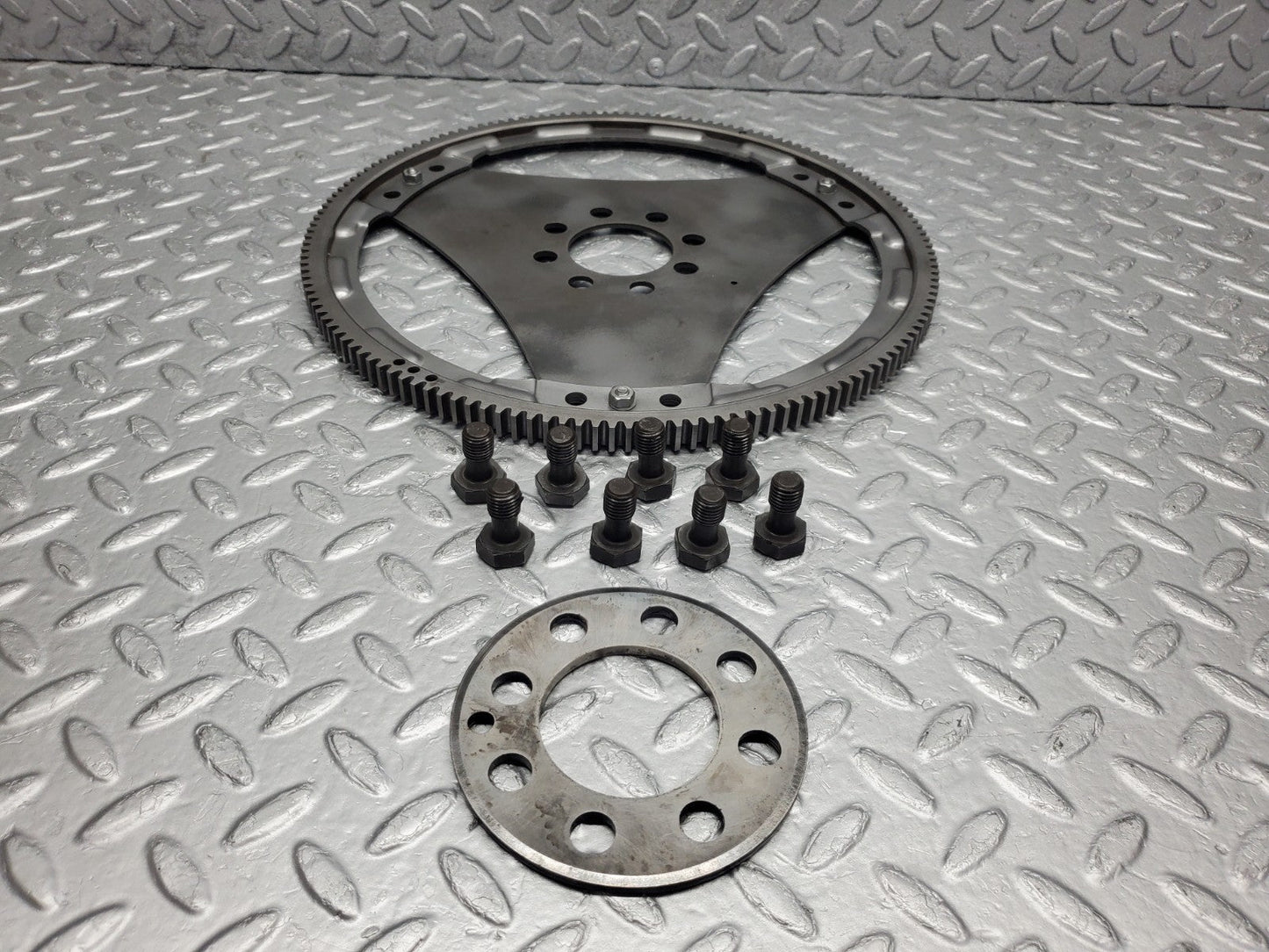 W126 Coupe flywheel starter ring with bolts used OEM