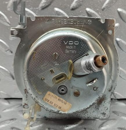 27005 Mercedes-Benz W123 240D Speedometer Mph 1235425701
