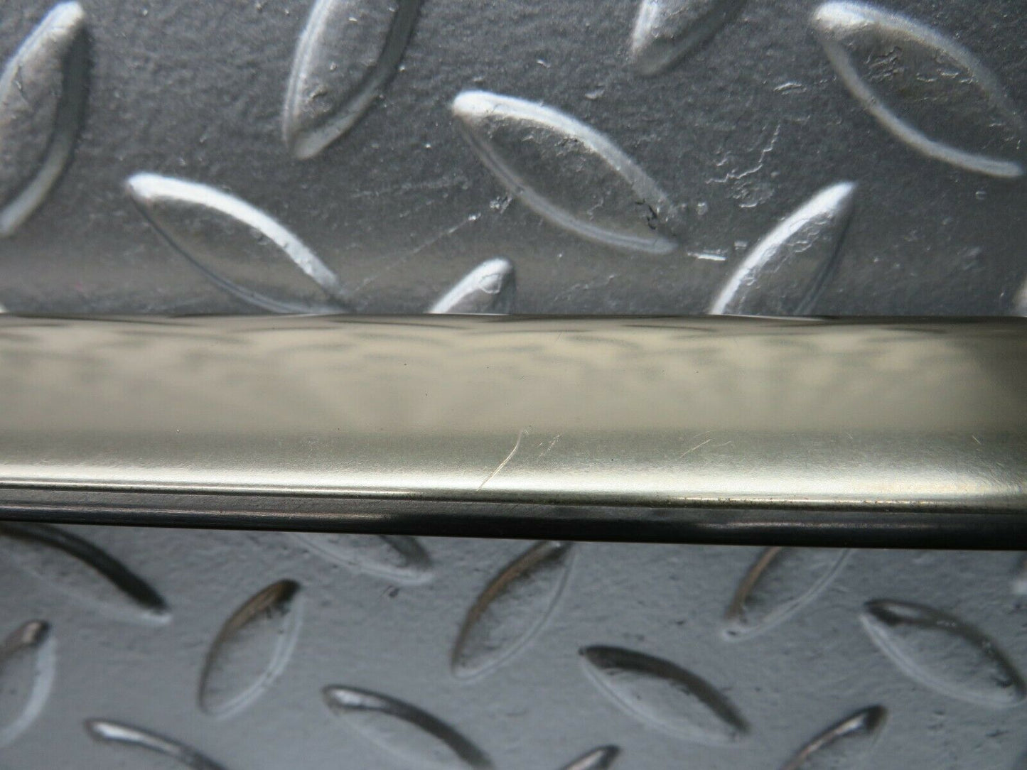 22633 Mercedes-Benz C124 E220 Coupe Roof Chrome Trim Left Side