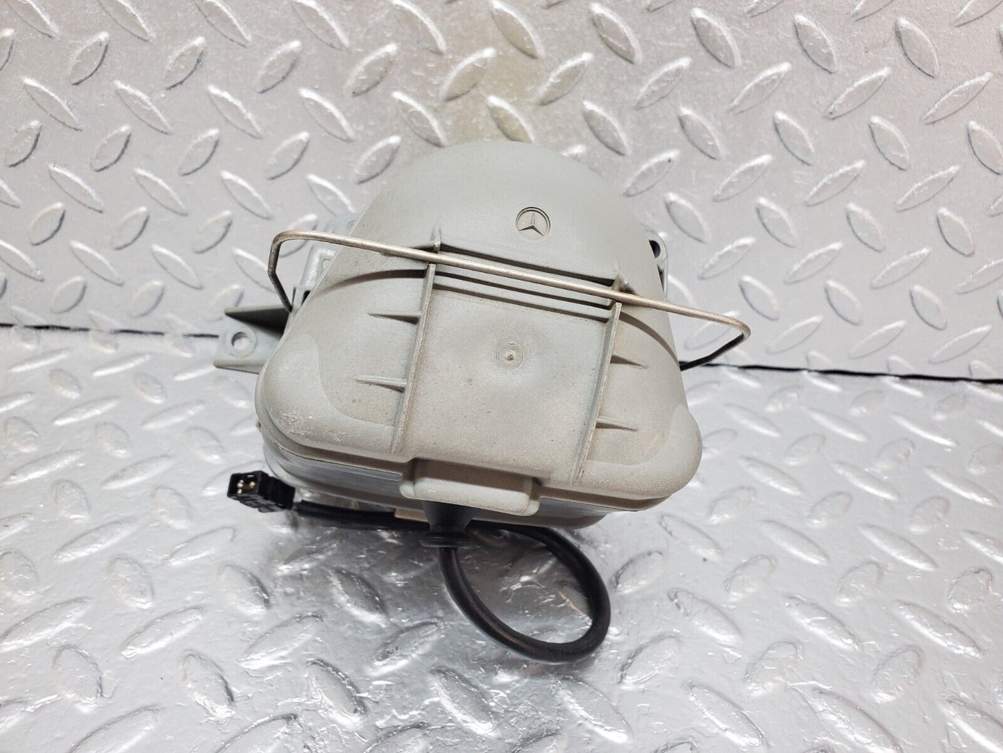 45196 Mercedes-Benz R129 300SL Coupe Front Right Fog Light Bosch 0305120002 1305621246