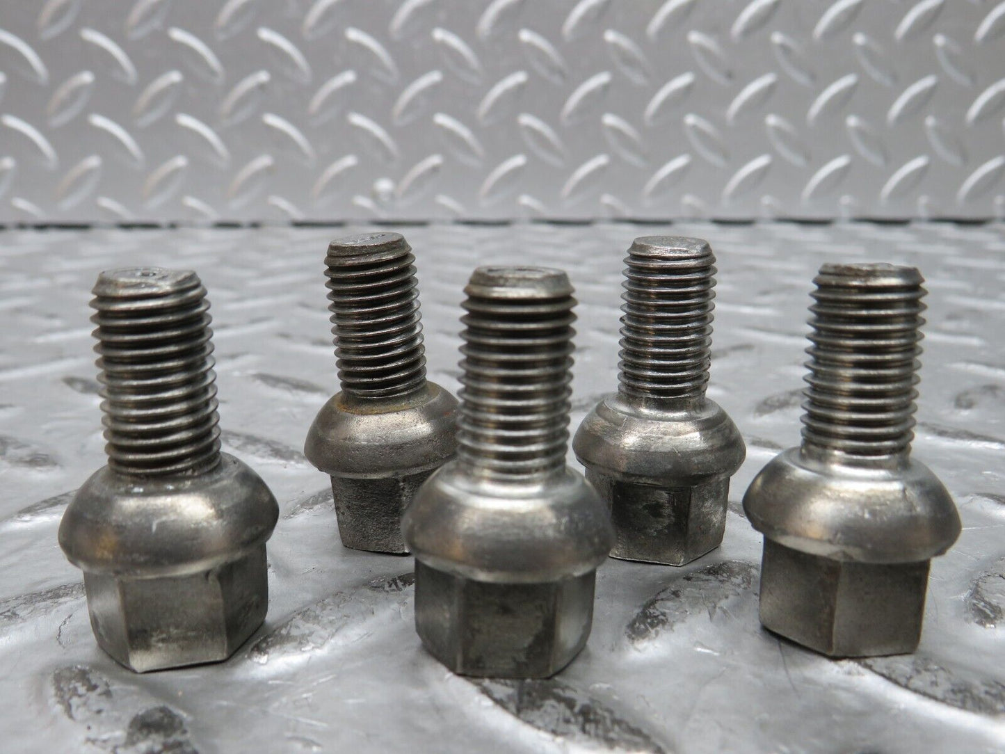28544 Mercedes-Benz 5x Steel Wheel Lug Bolt M12x1.5