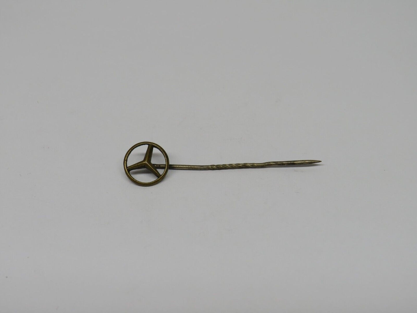 37502 Mercedes-Benz Vintage Lapel Pin Badge