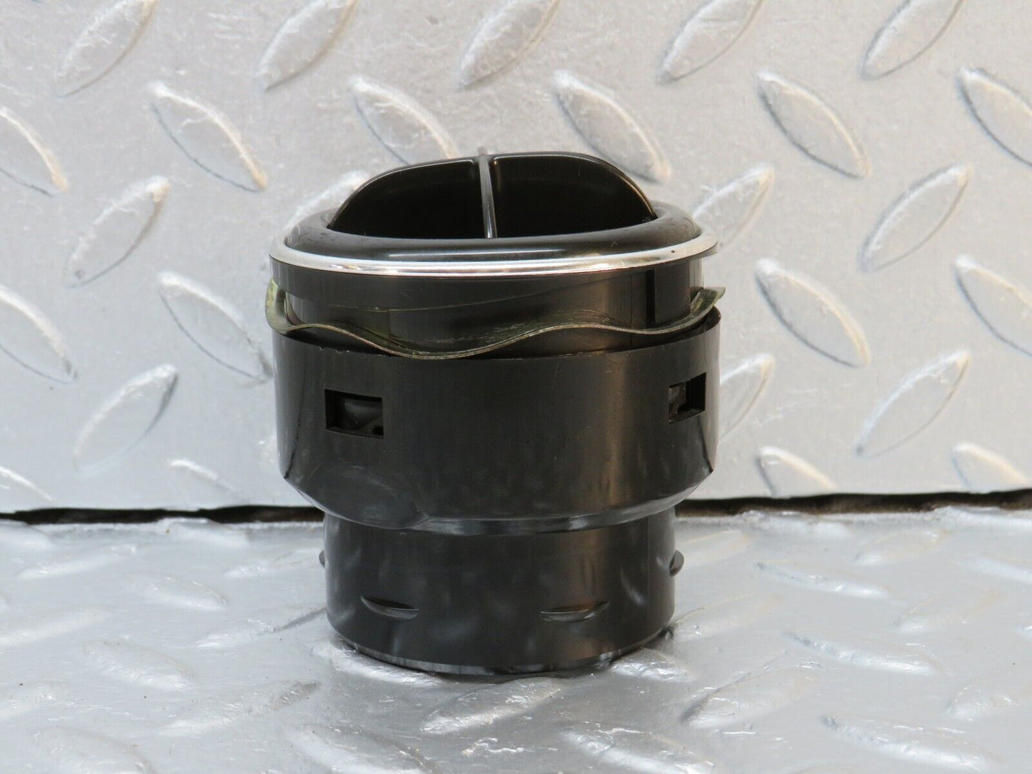 39819 Mercedes-Benz R107 350SL Dashboard Air Vent
