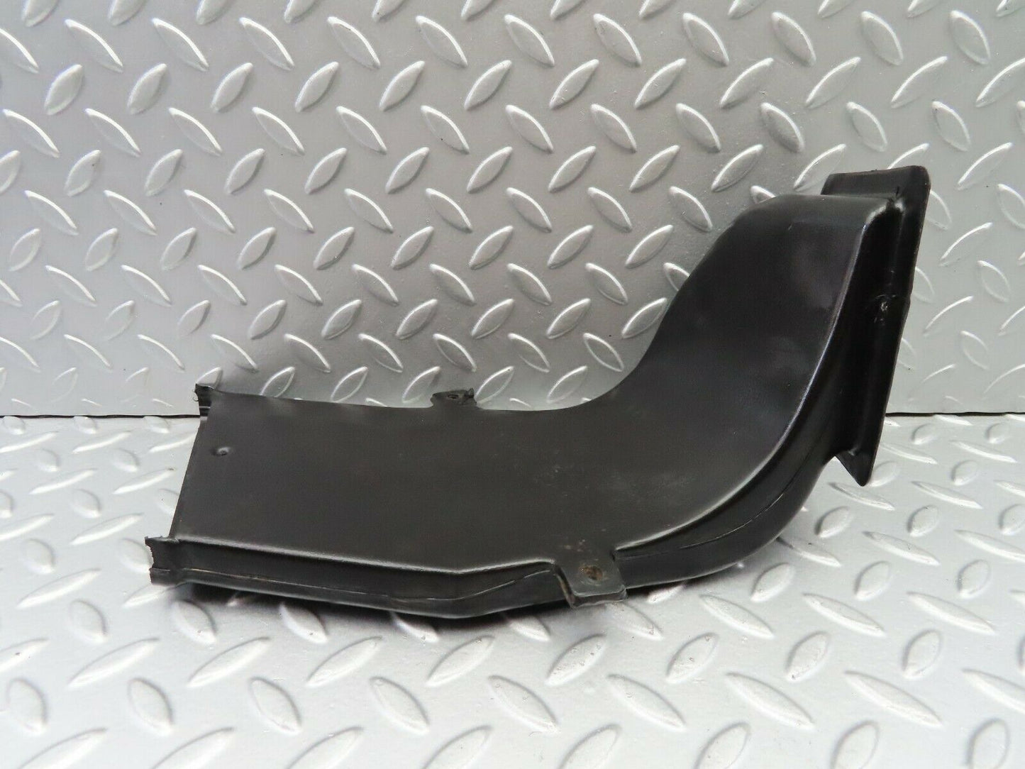6973 Mercedes-Benz C107 350SLC Coupe Floor Ventillation Duct Left 1078310146