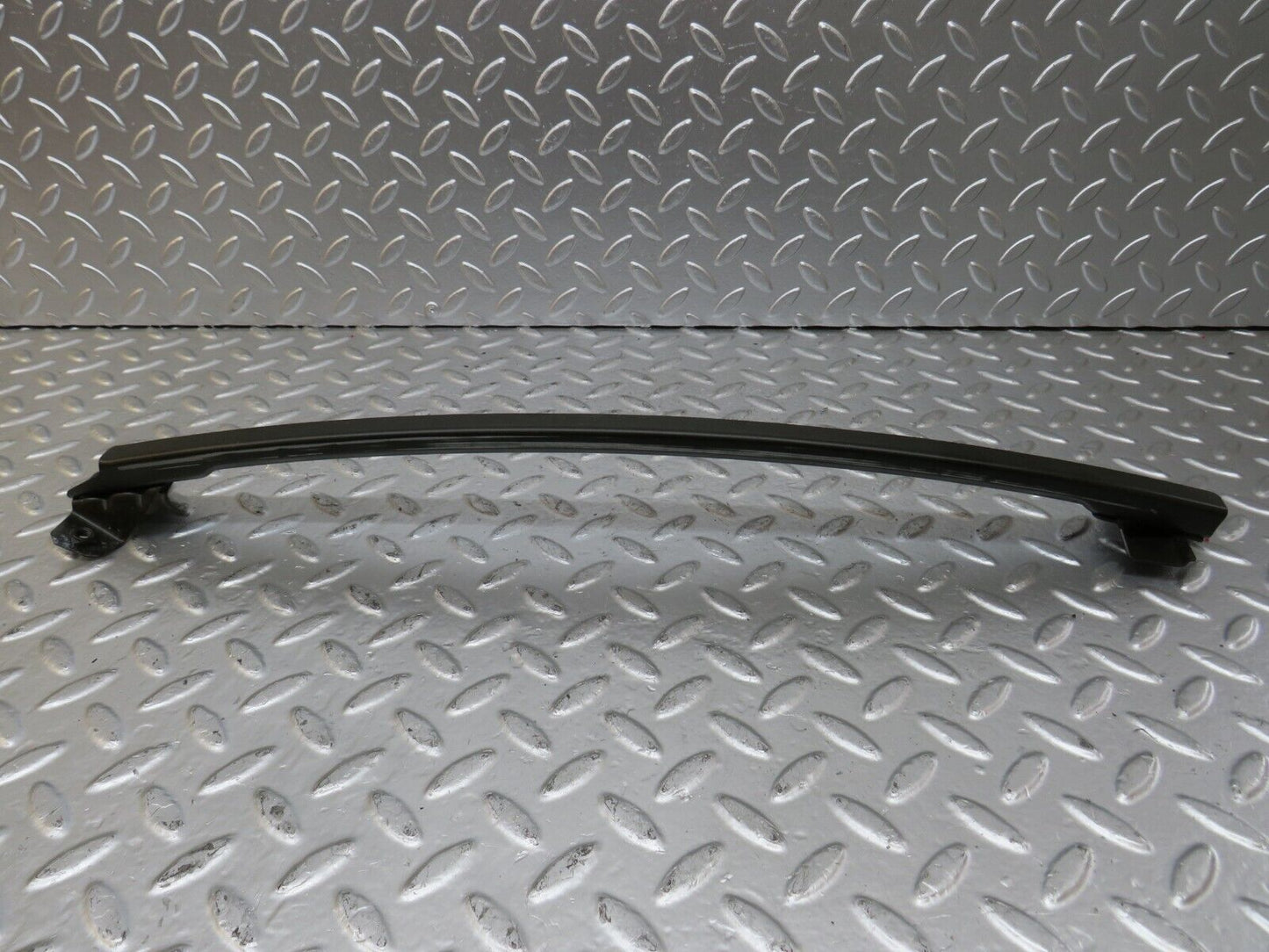 24757 Mercedes-Benz W140 S320 Front Right Door Window Channel