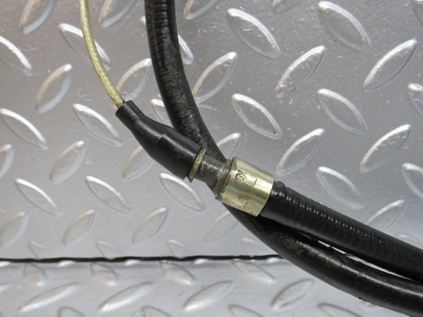 29292 Mercedes-Benz W124 230E Handbrake Cable 1244203685