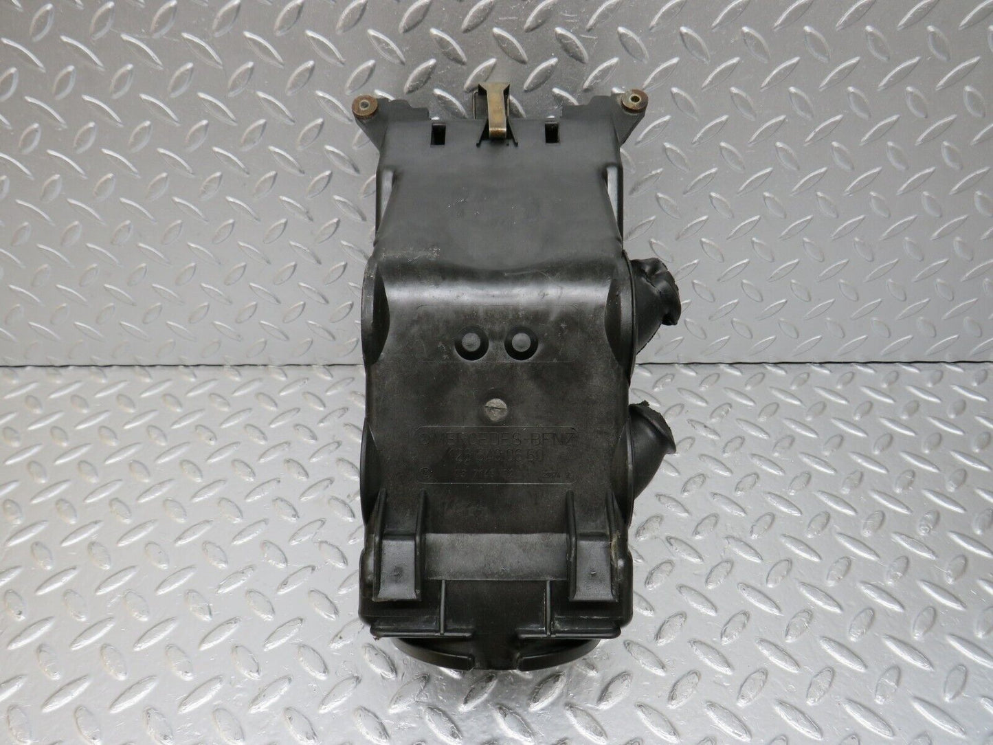 34440 Mercedes-Benz C126 380SEC Coupe Fuse Box 1265400650 1265400082