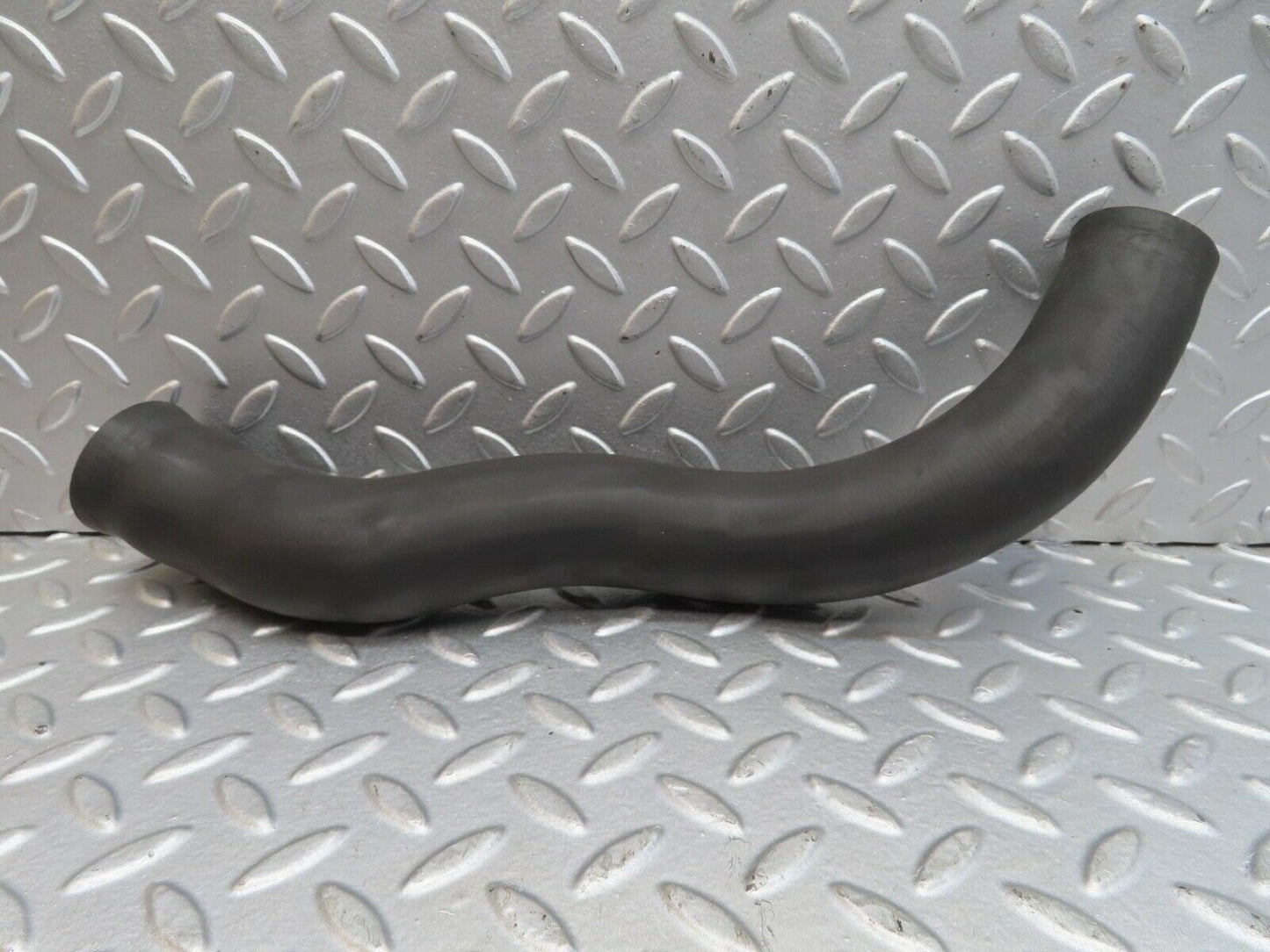 13786 Mercedes-Benz R107 450SL Radiator Hose 1165012482