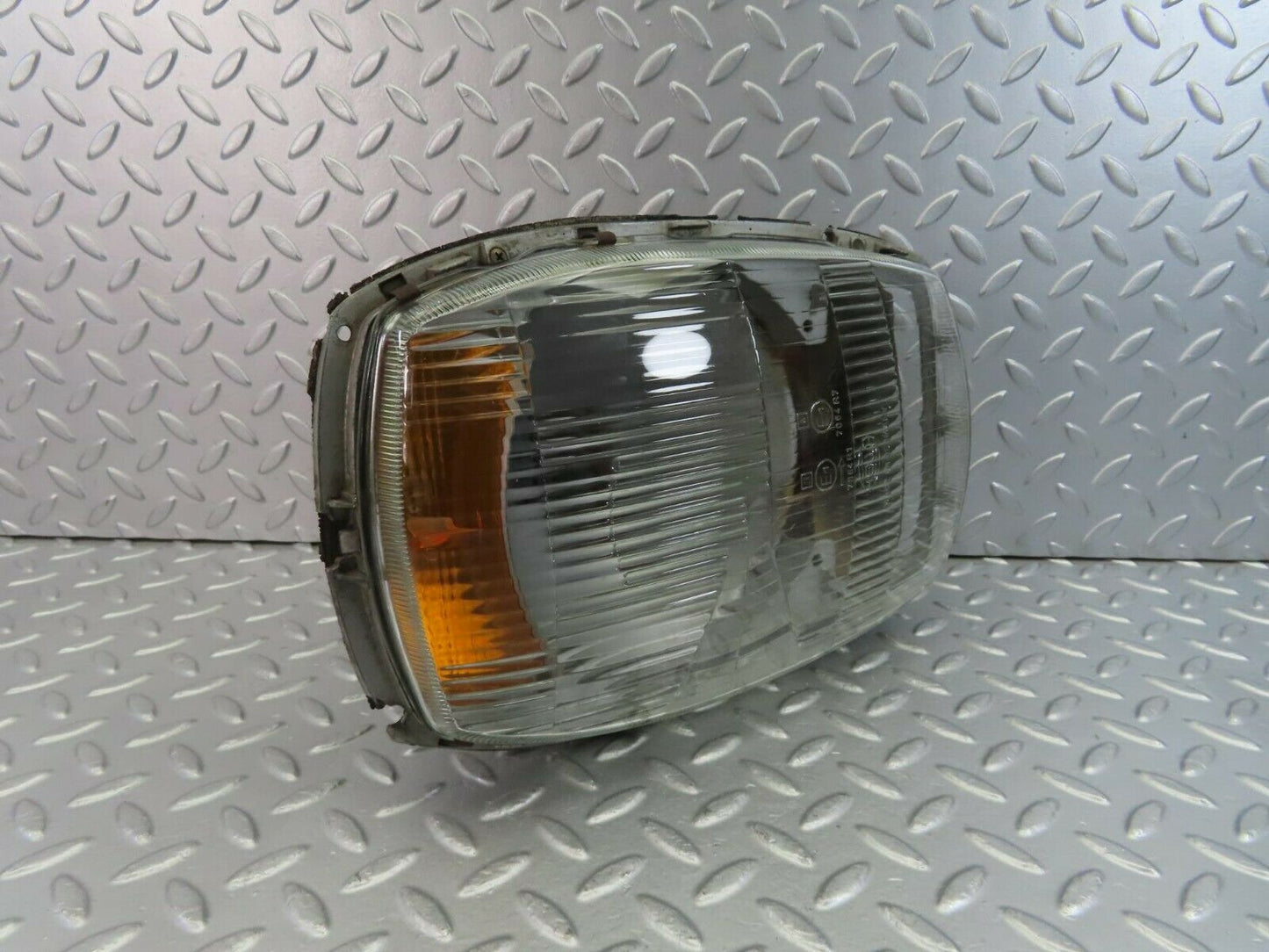 10635 Mercedes-Benz W115 Pre Facelift Headlight Hella Left or Right