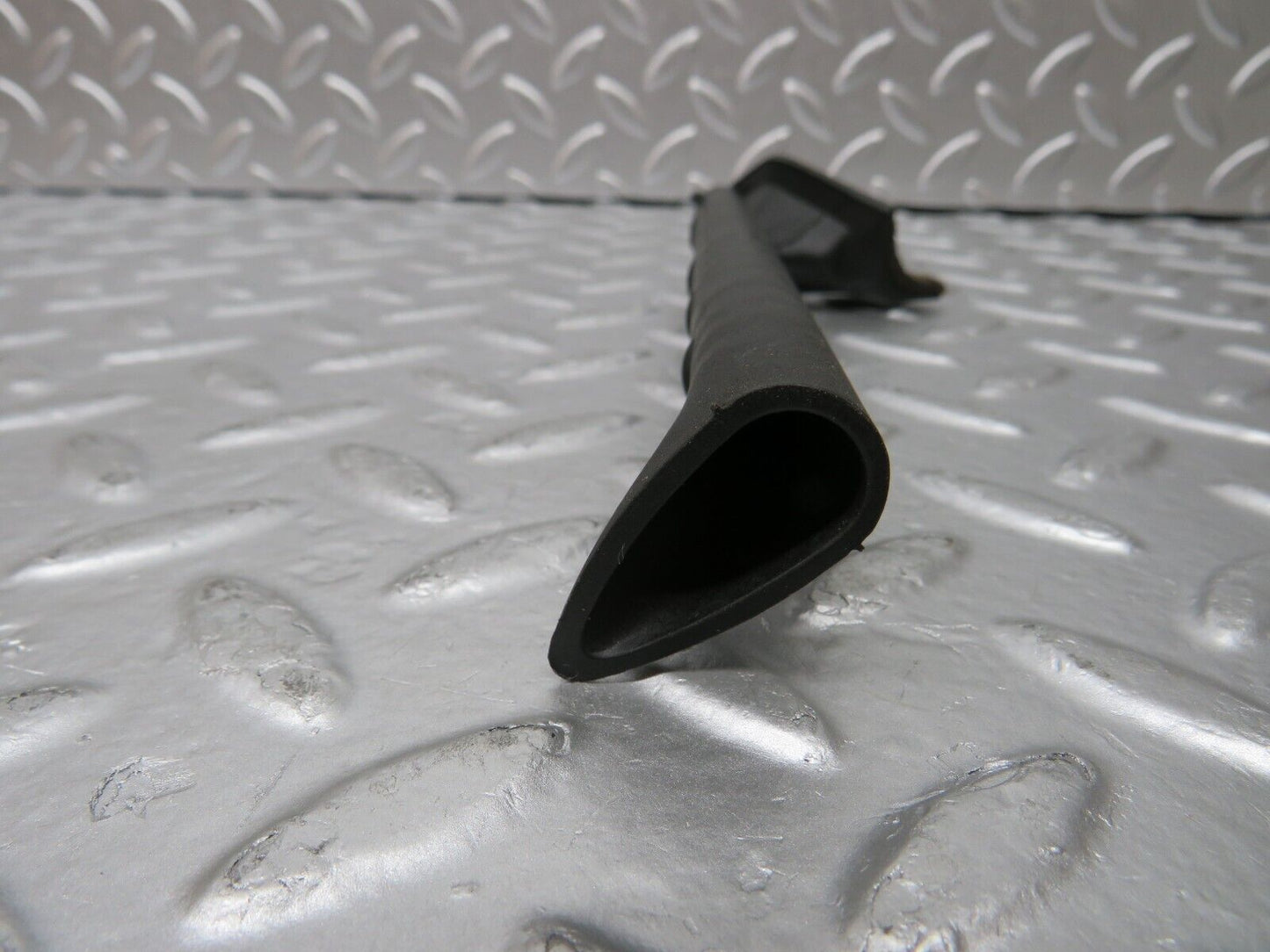 25635 Mercedes-Benz W123 200 Wiper Mechanism Tray Water Drain