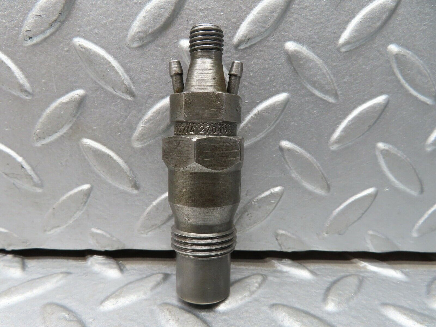 19256 Mercedes-Benz W123 300D Fuel Injector Bosch KCA30SD27/4
