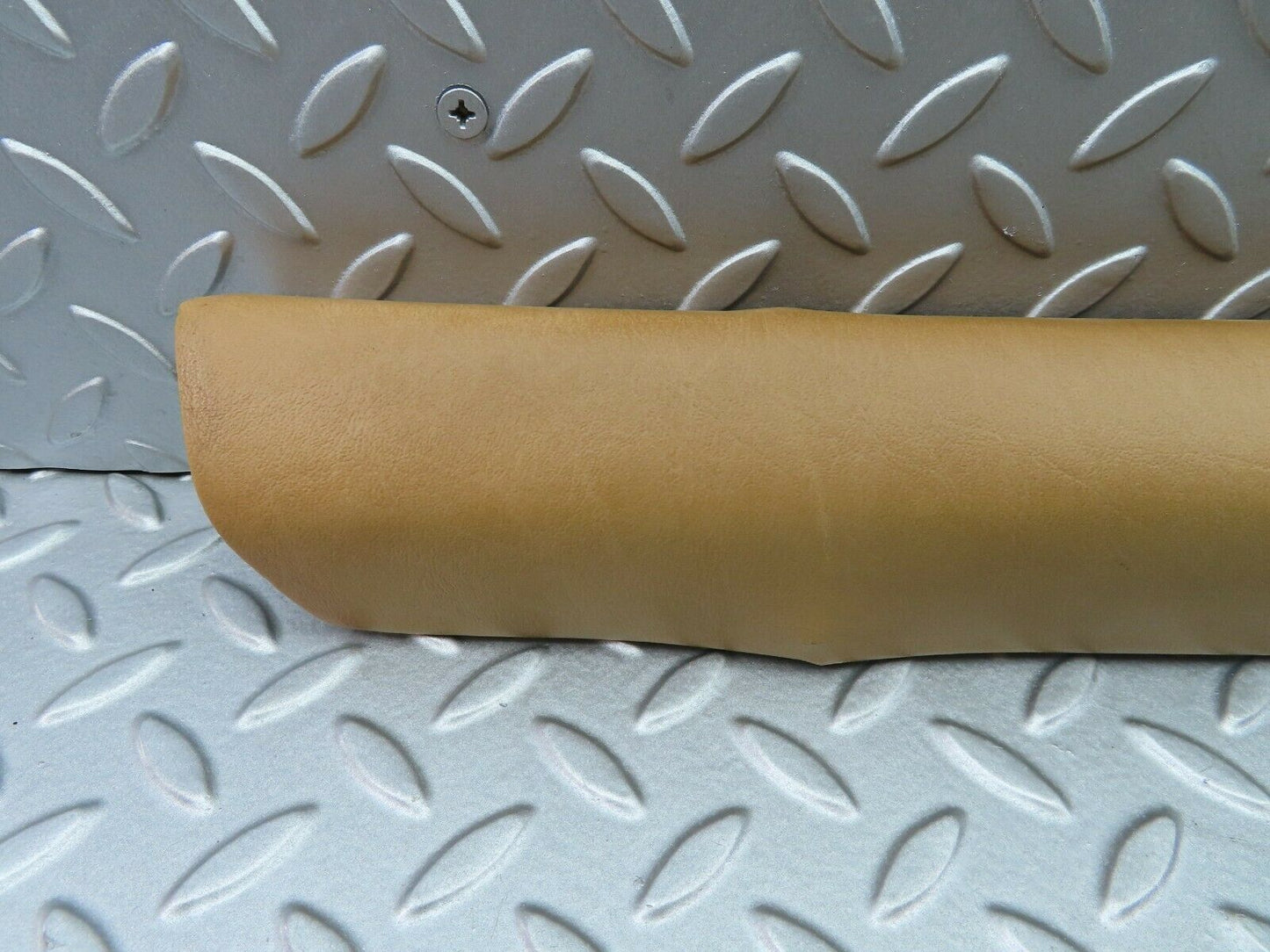 6137 Mercedes-Benz W126 380SE A Pillar Cover Right Side