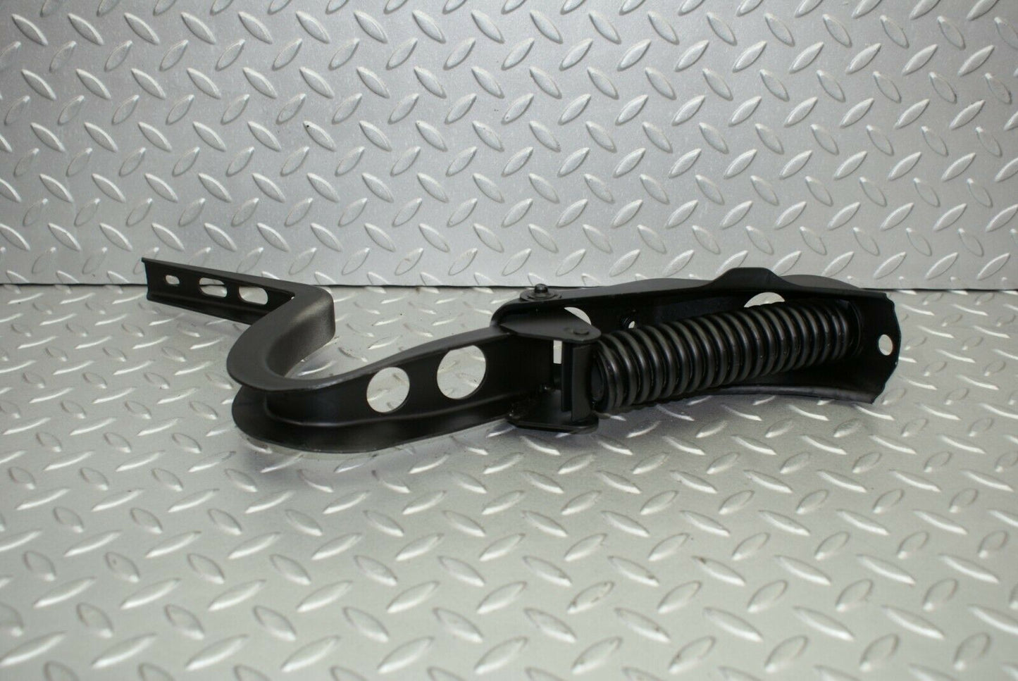 2554 Mercedes-Benz W116 350SE Boot Tailgate Hinge