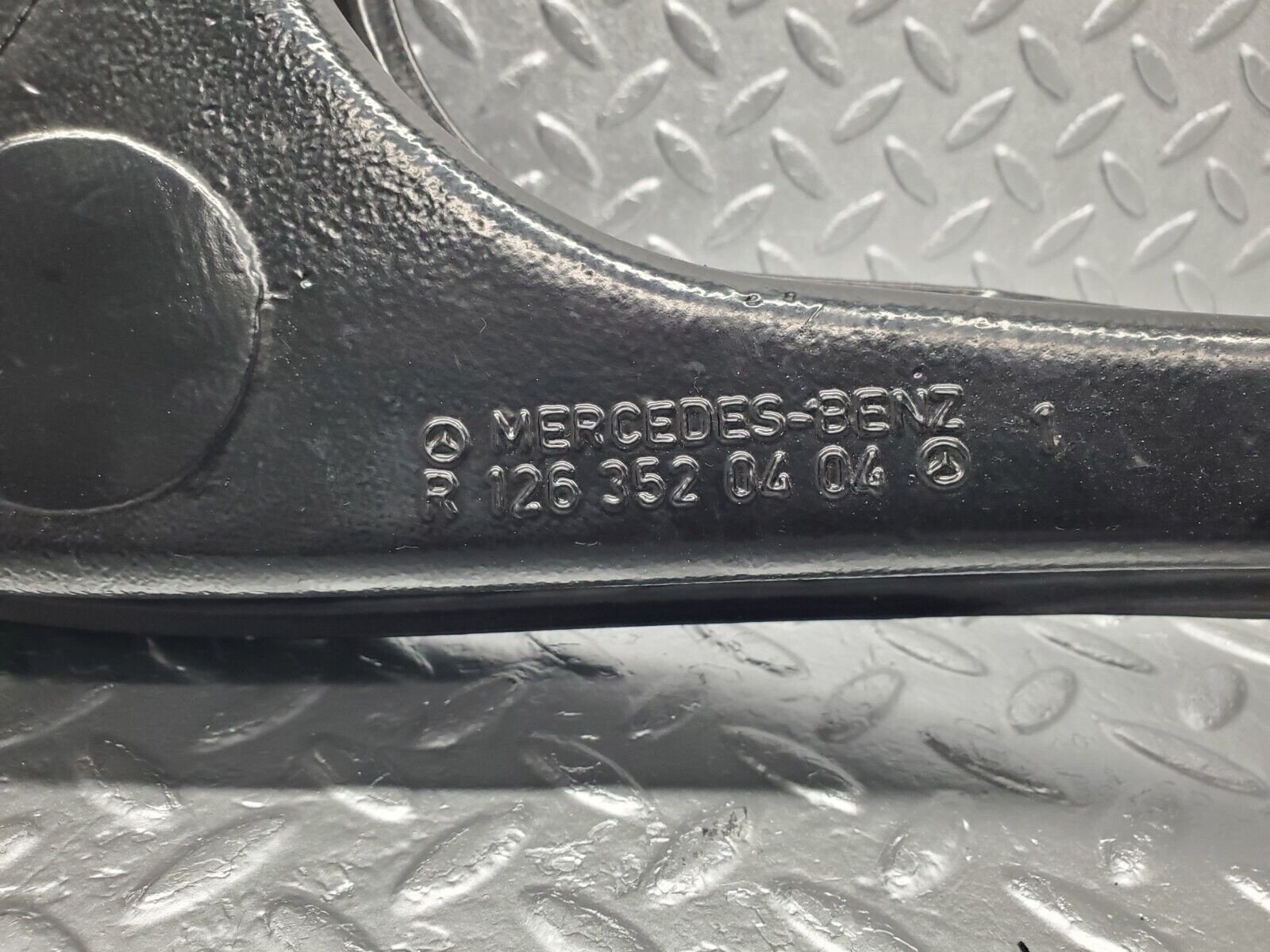 44096507