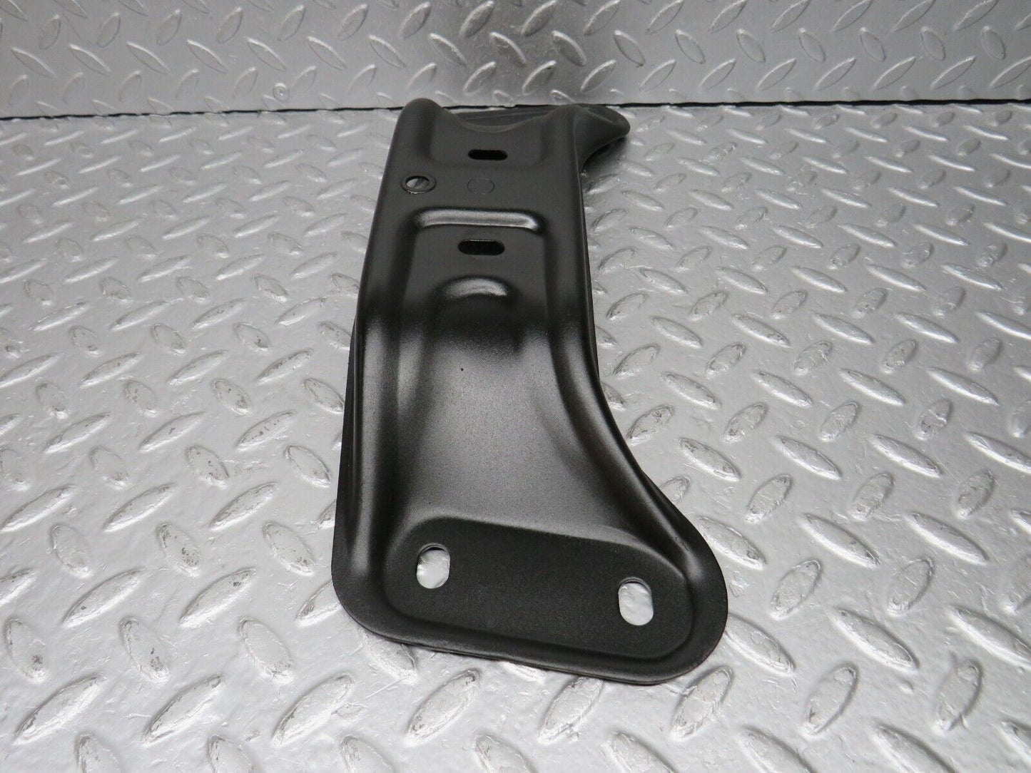 39568 Mercedes-Benz R129 320SL Coupe Gearbox Mount Bracket