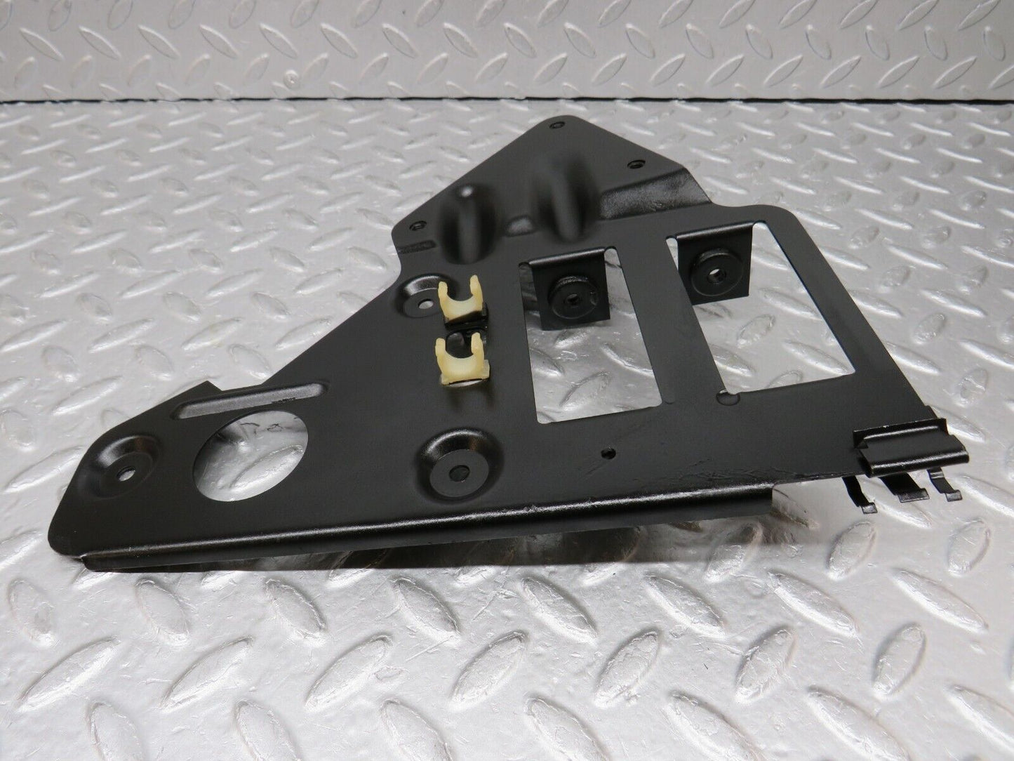 37486 Mercedes-Benz W109 300SEL Sunroof Motor Bracket