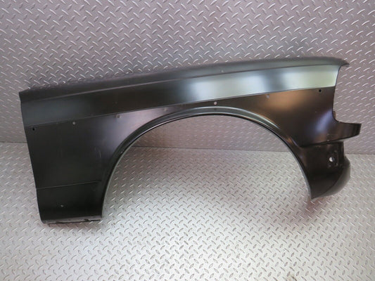 28346 Mercedes-Benz S123 240D Wagon Front Right Wing Fender