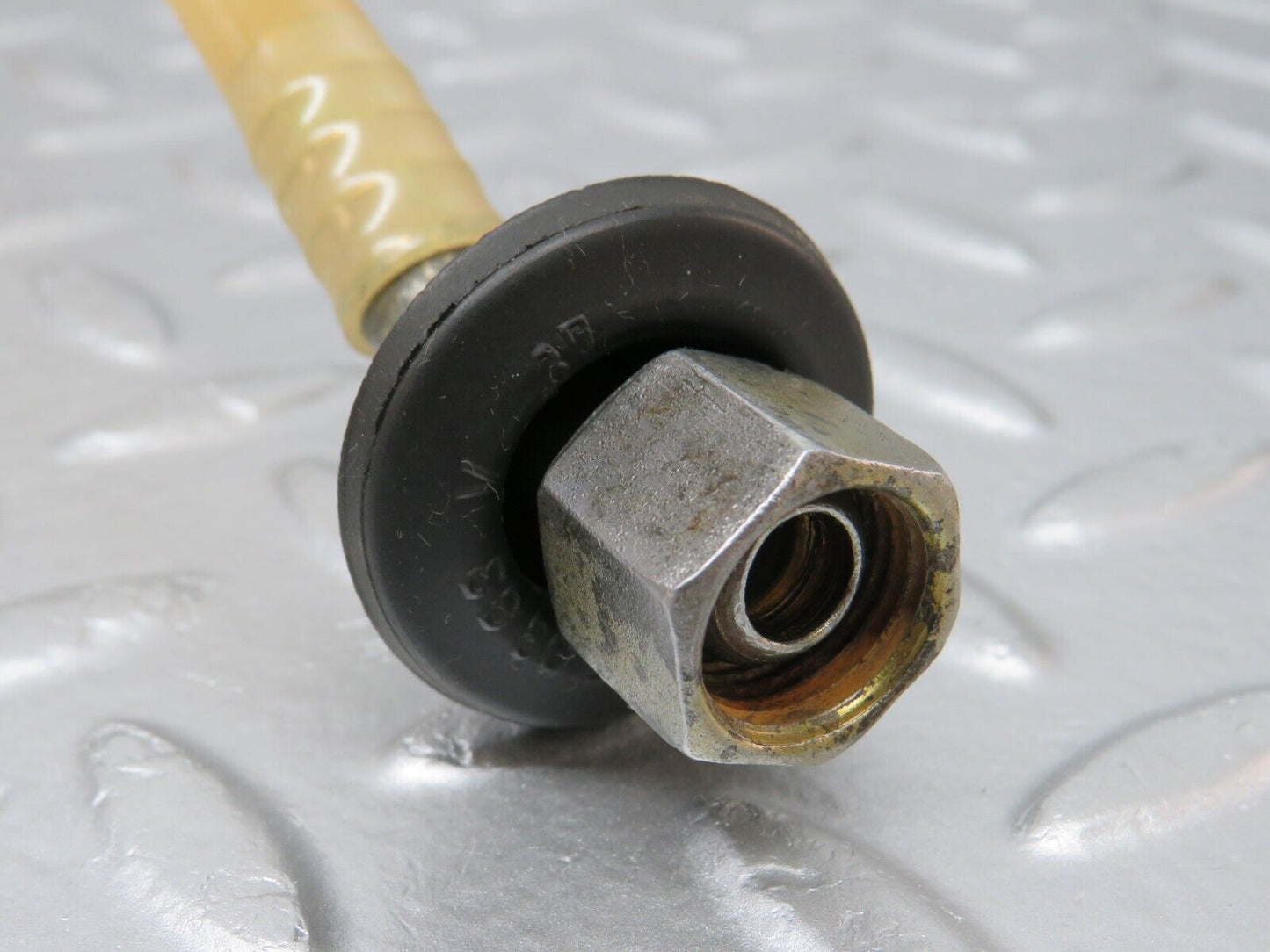 32507 Mercedes-Benz S124 300TE Wagon Brake Servo Vacuum Pipe