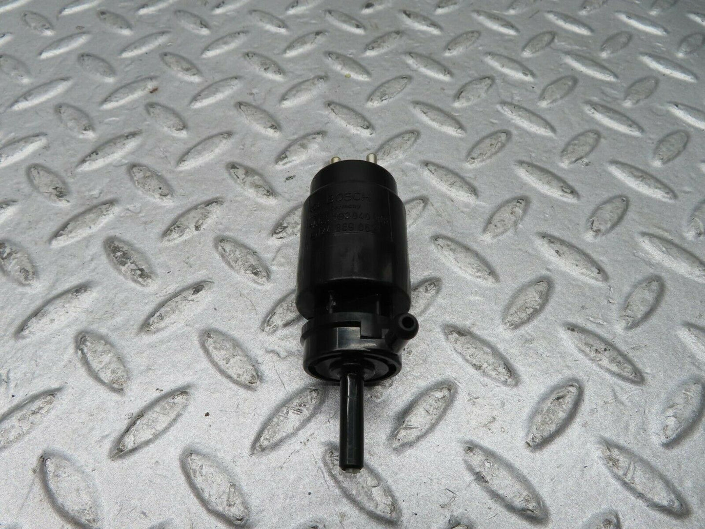 16630 Mercedes-Benz C107 380SLC Windscreen Washer Pump Bosch 1248690621