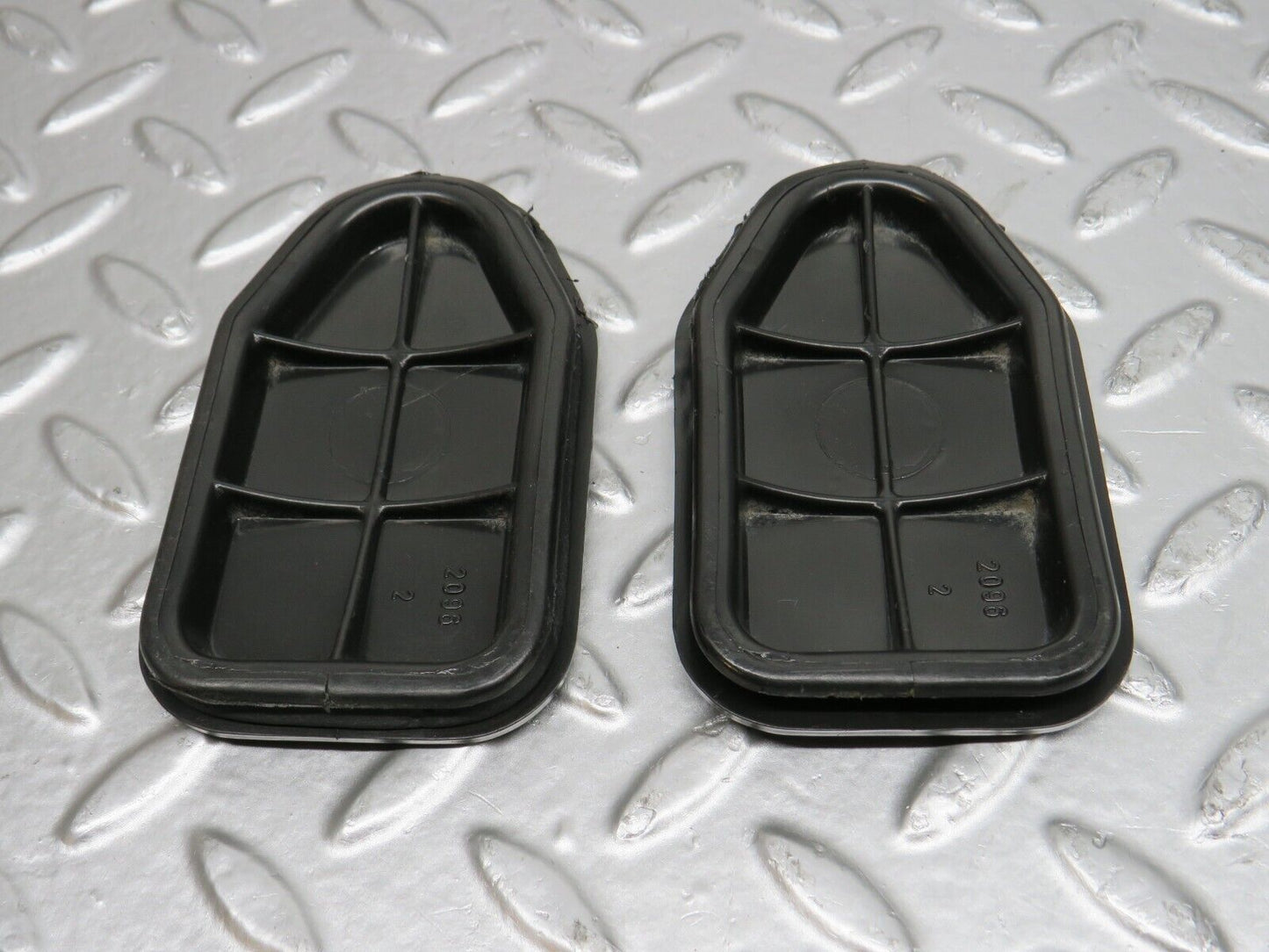32000 Mercedes-Benz W123 230E Trunk Boot  Access Cover Set 1166900027