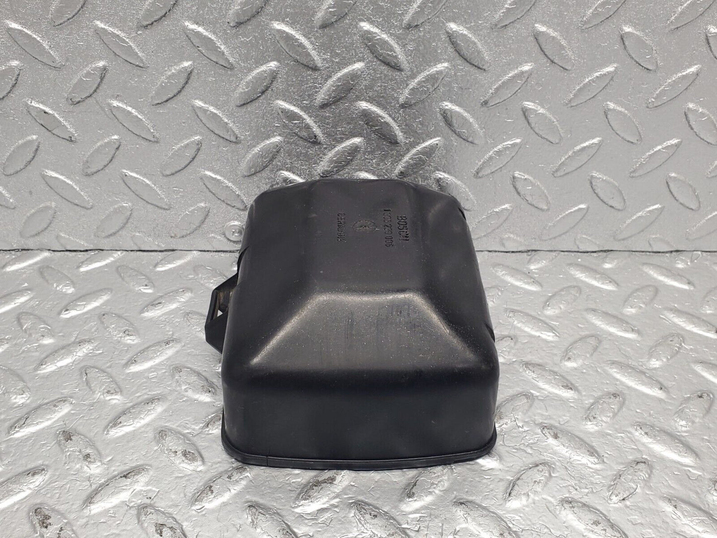 44047820